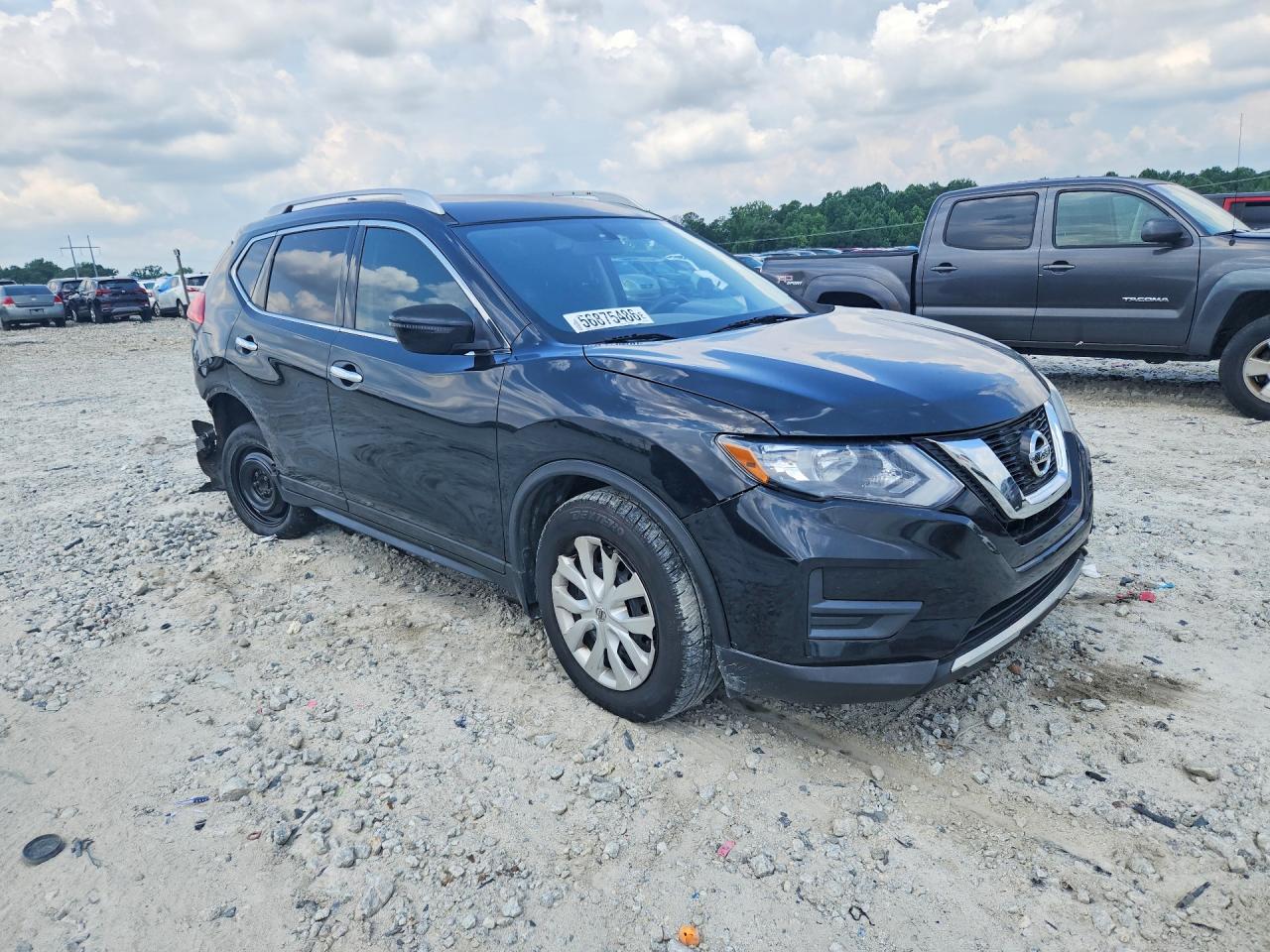2017 NISSAN ROGUE
