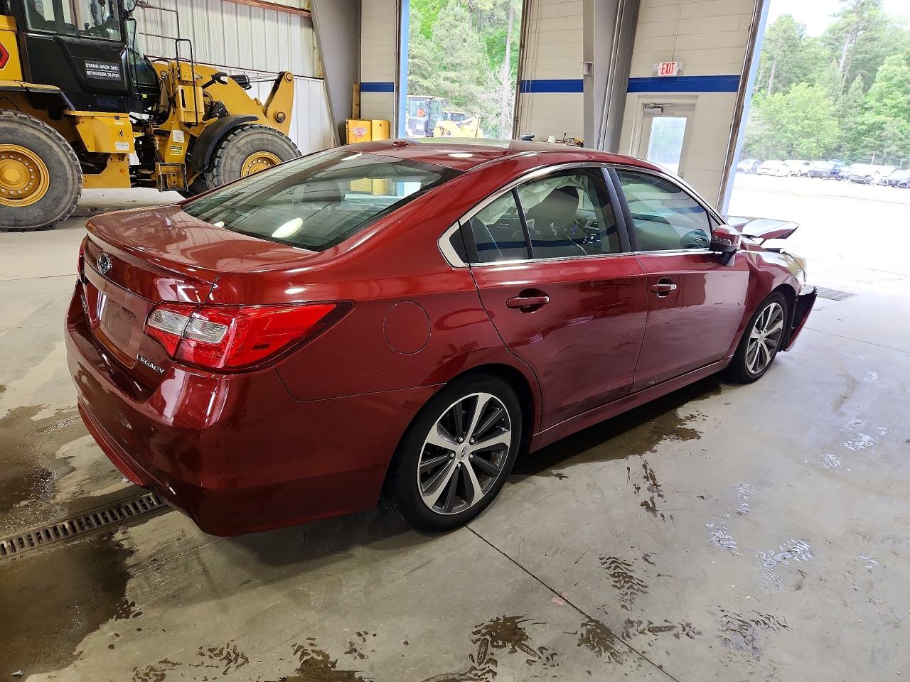 2015 SUBARU LEGACY