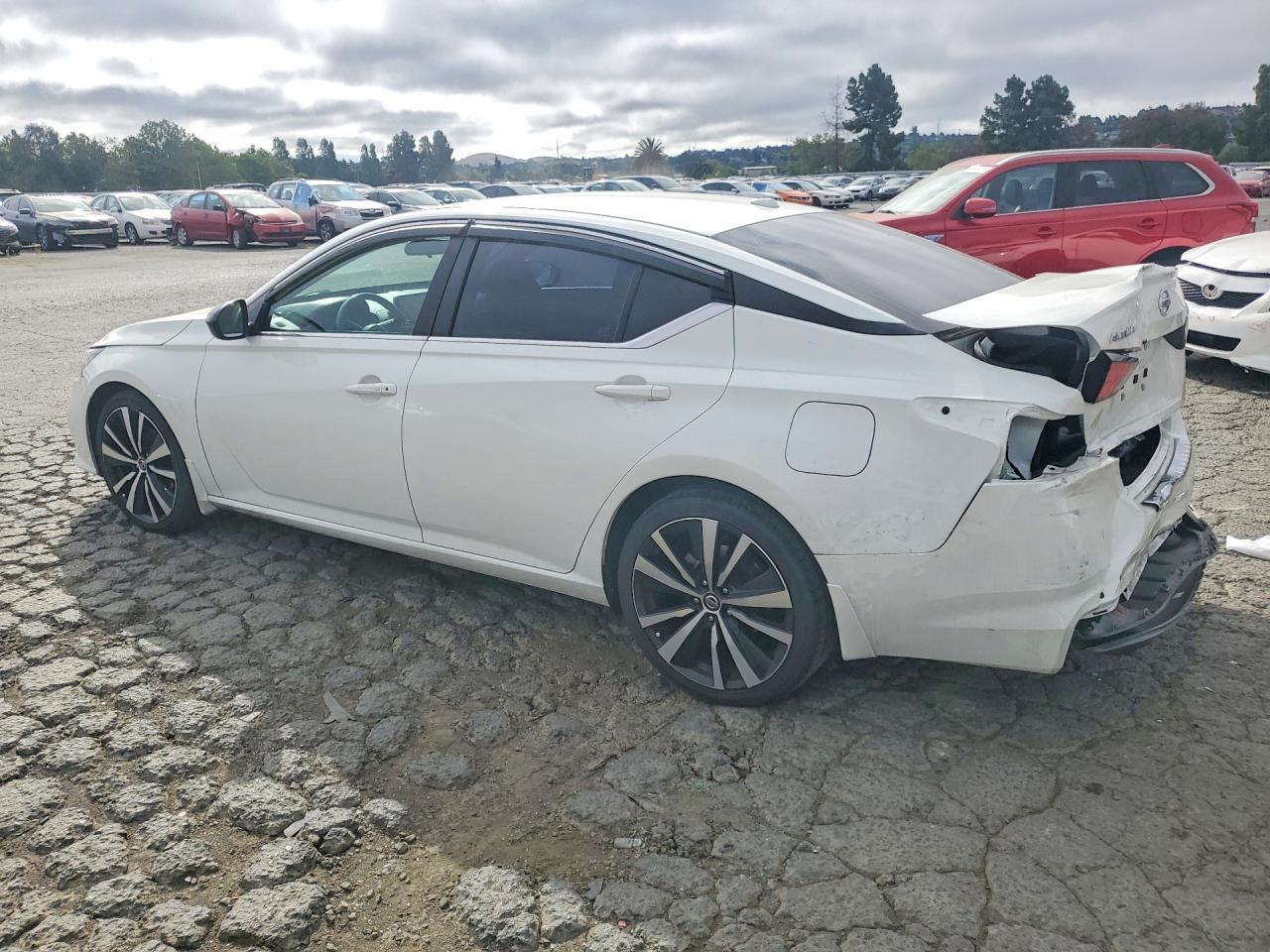 2022 NISSAN ALTIMA