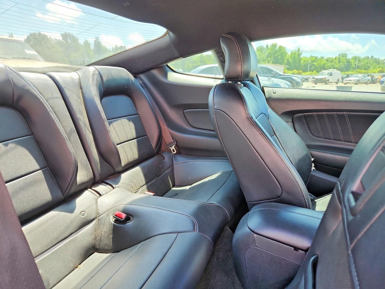 2016 FORD MUSTANG