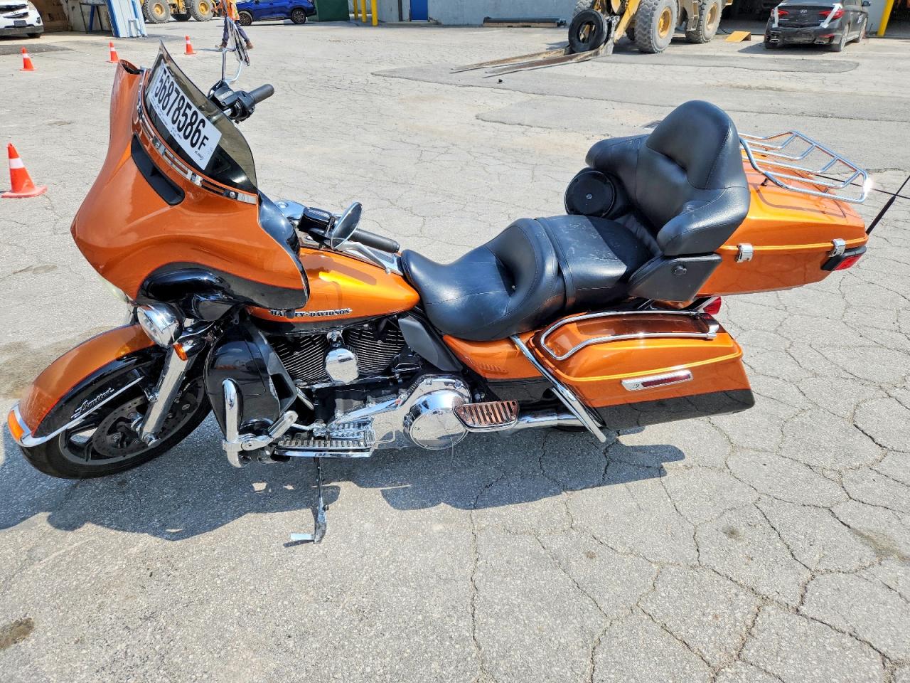 2014 HARLEY-DAVIDSON FL