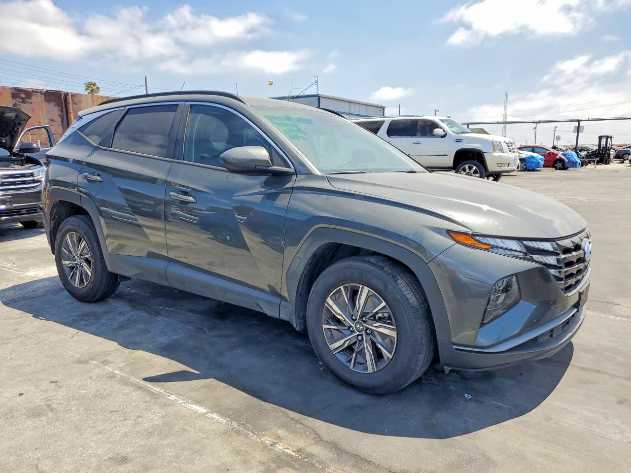 2024 HYUNDAI TUCSON