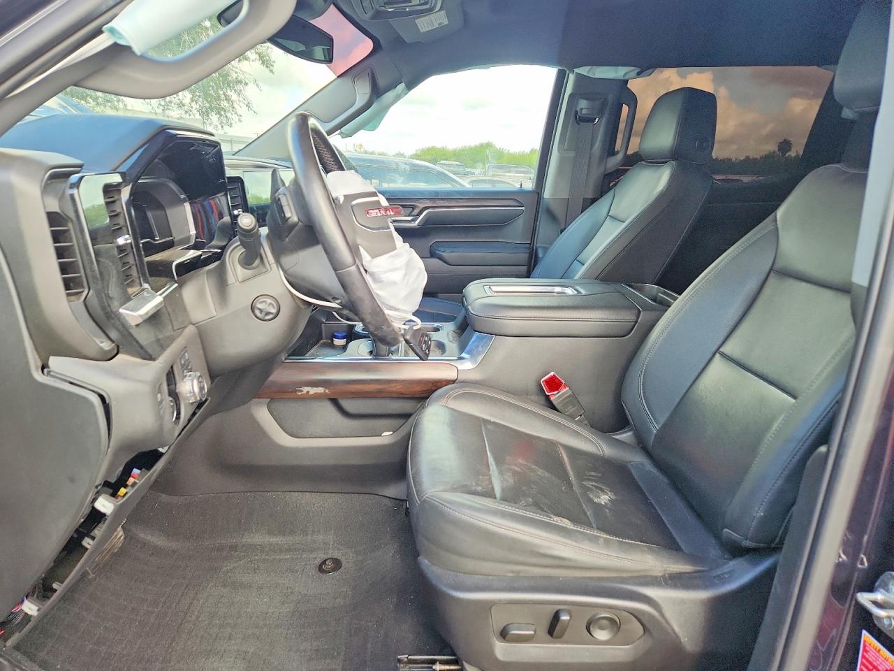 2022 GMC SIERRA