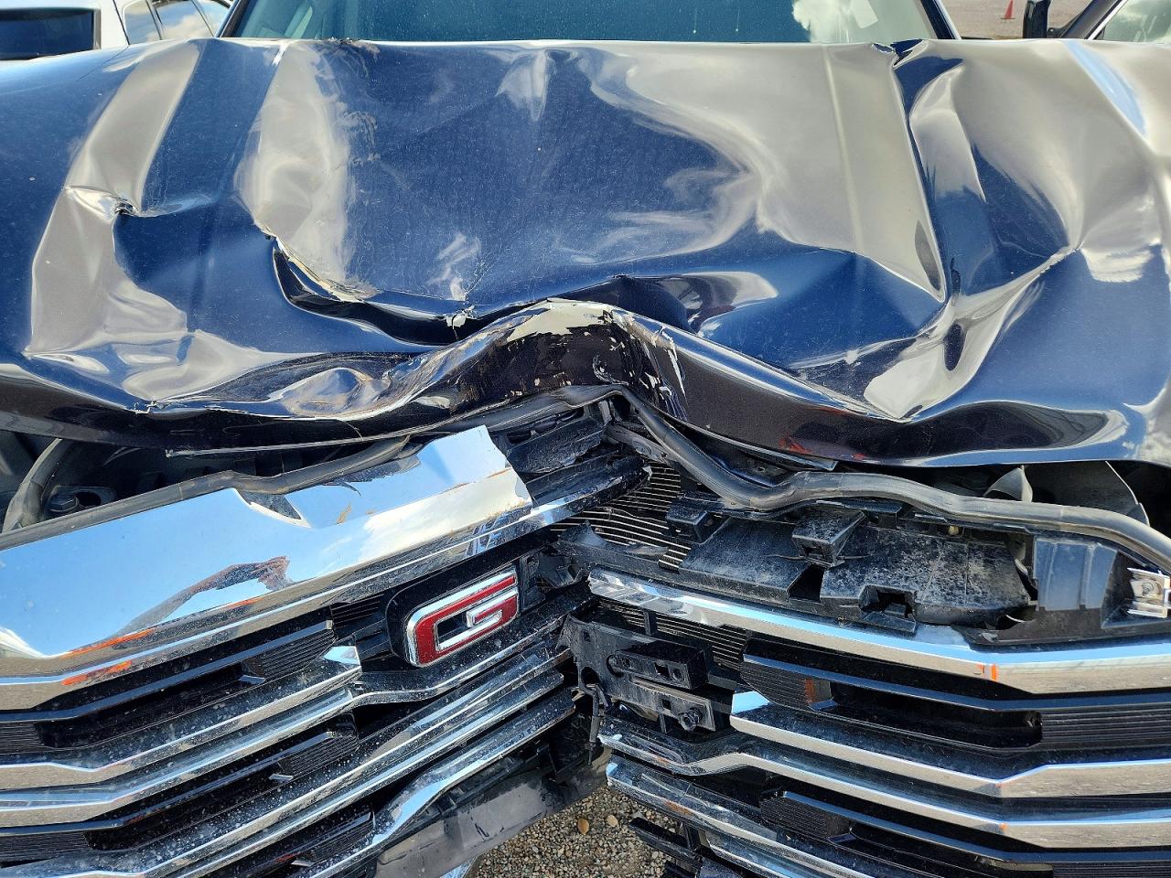 2022 GMC SIERRA