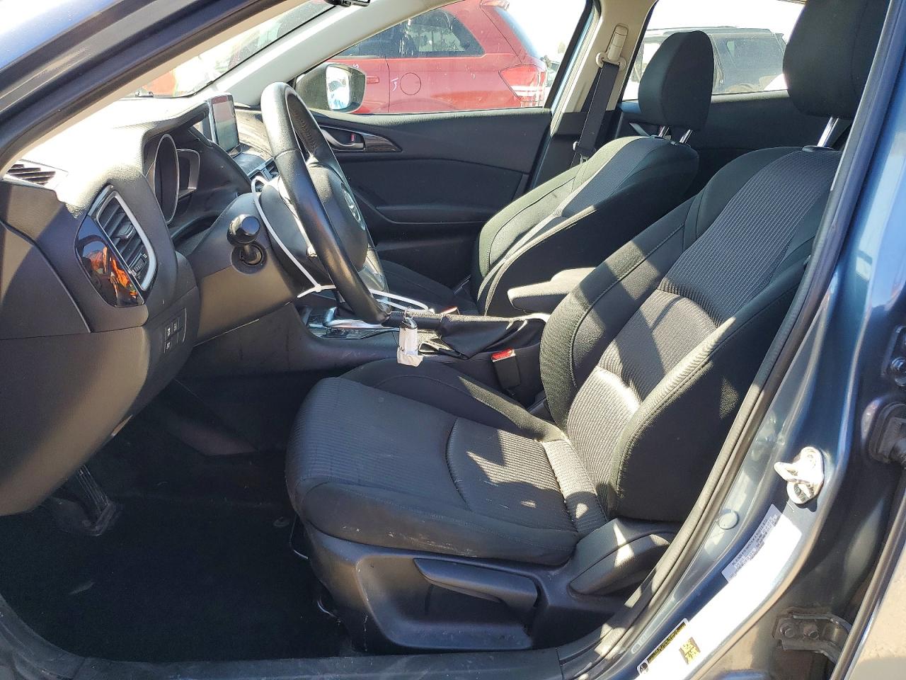 2015 MAZDA 3