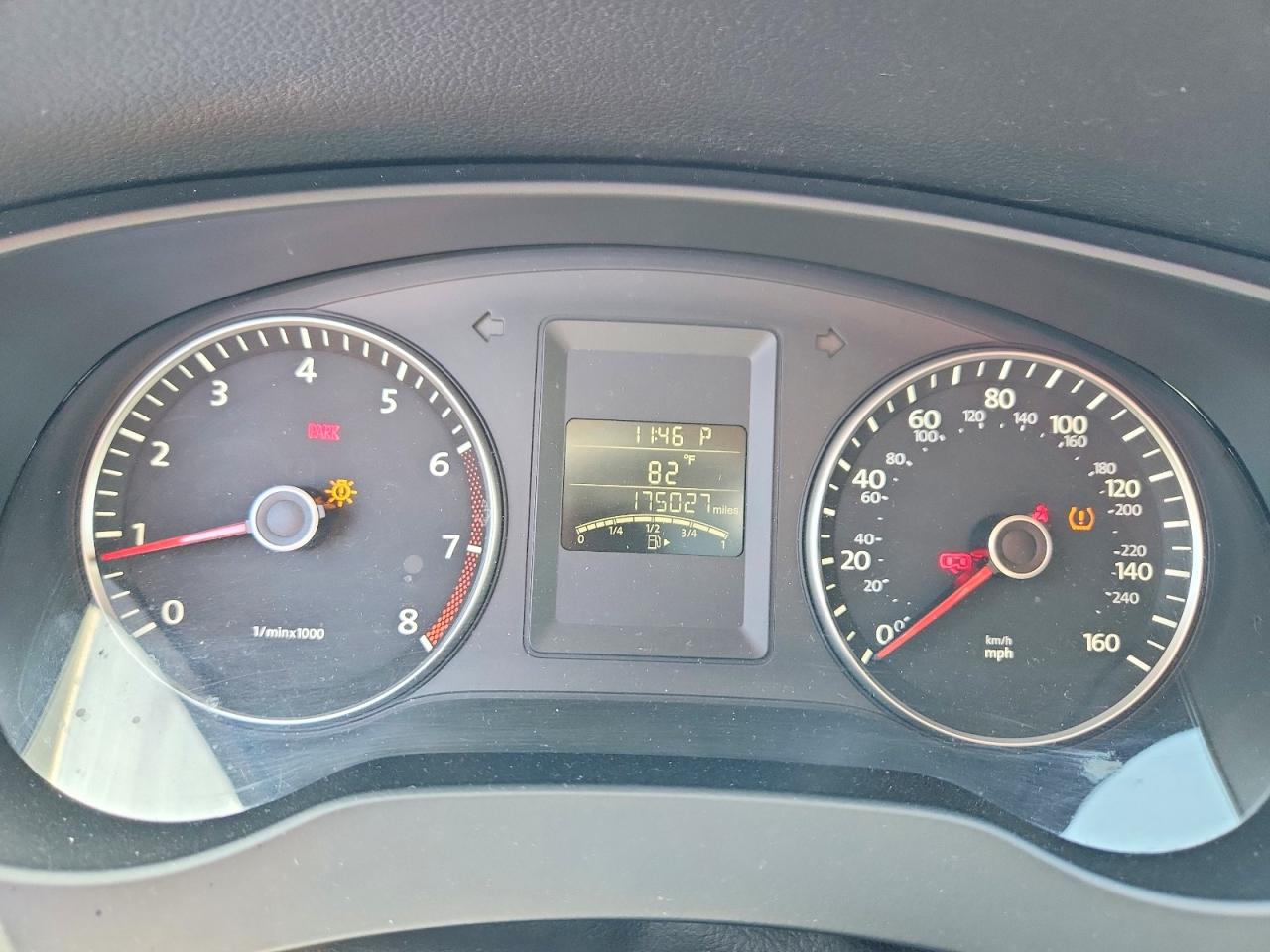 2013 VOLKSWAGEN JETTA