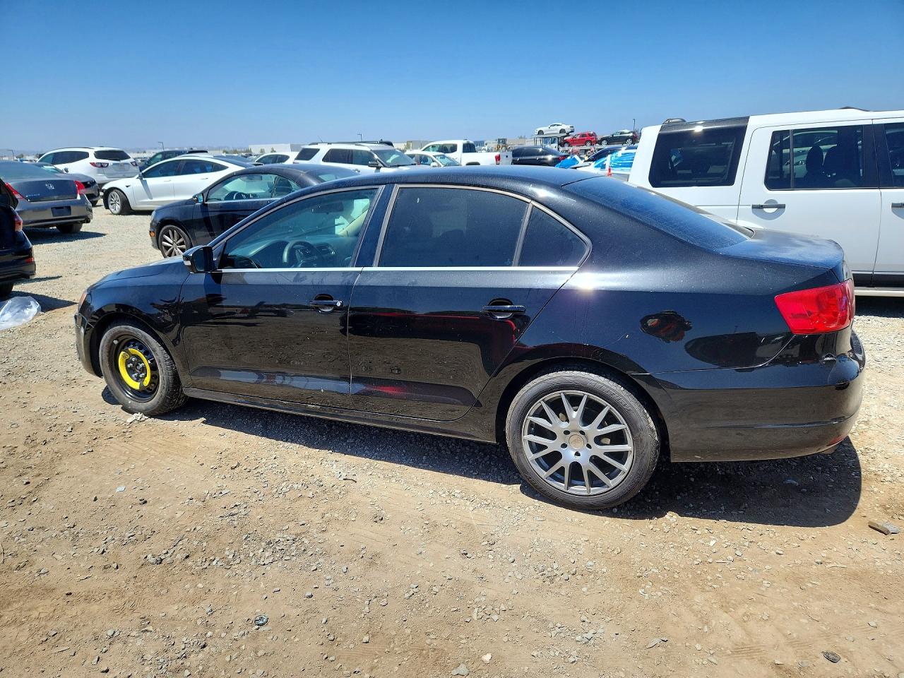2013 VOLKSWAGEN JETTA
