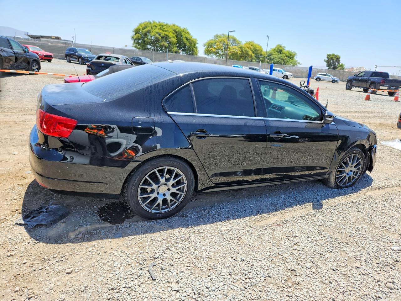 2013 VOLKSWAGEN JETTA