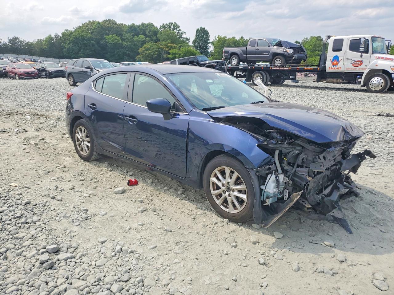 2015 MAZDA 3