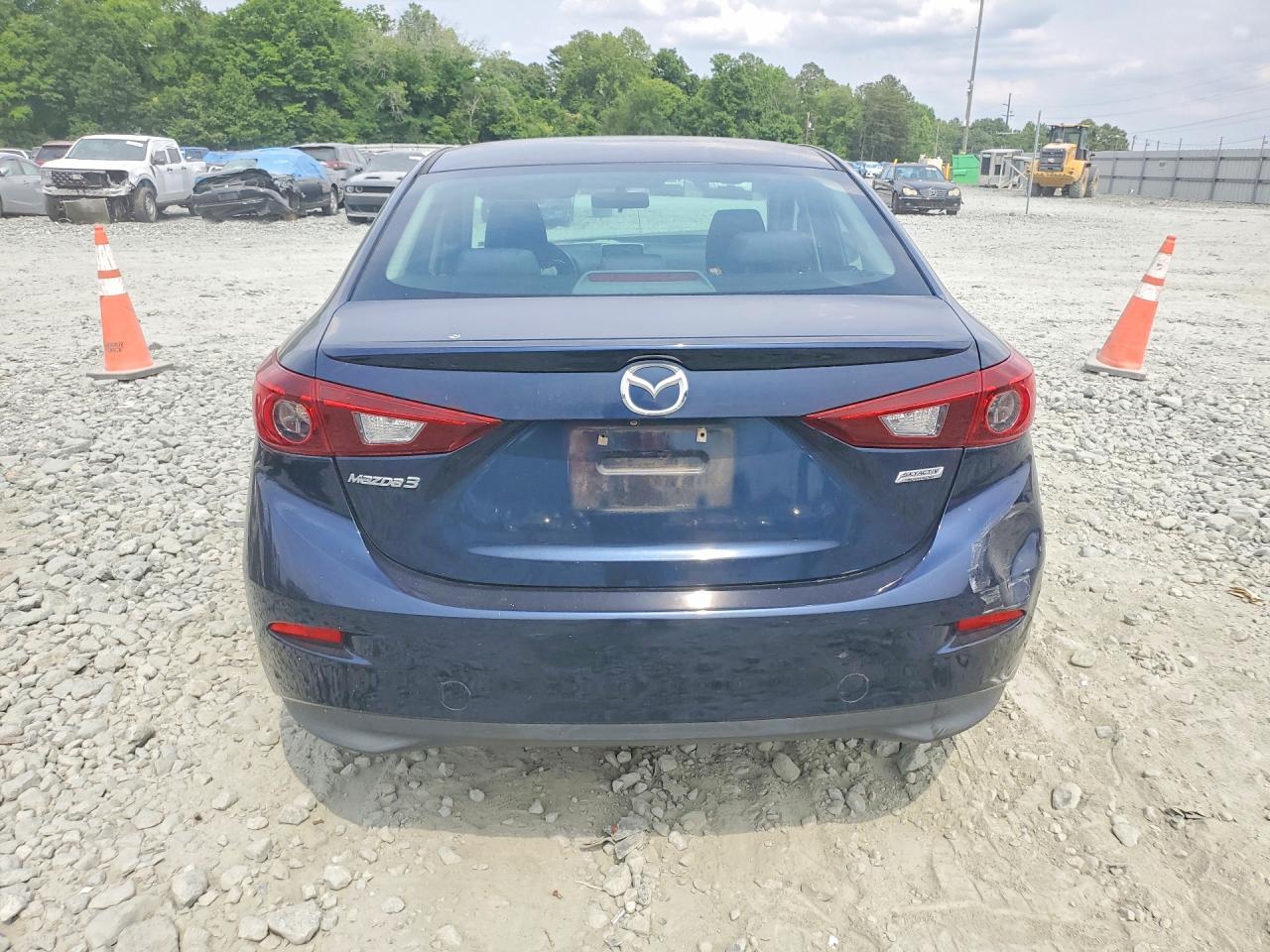 2015 MAZDA 3