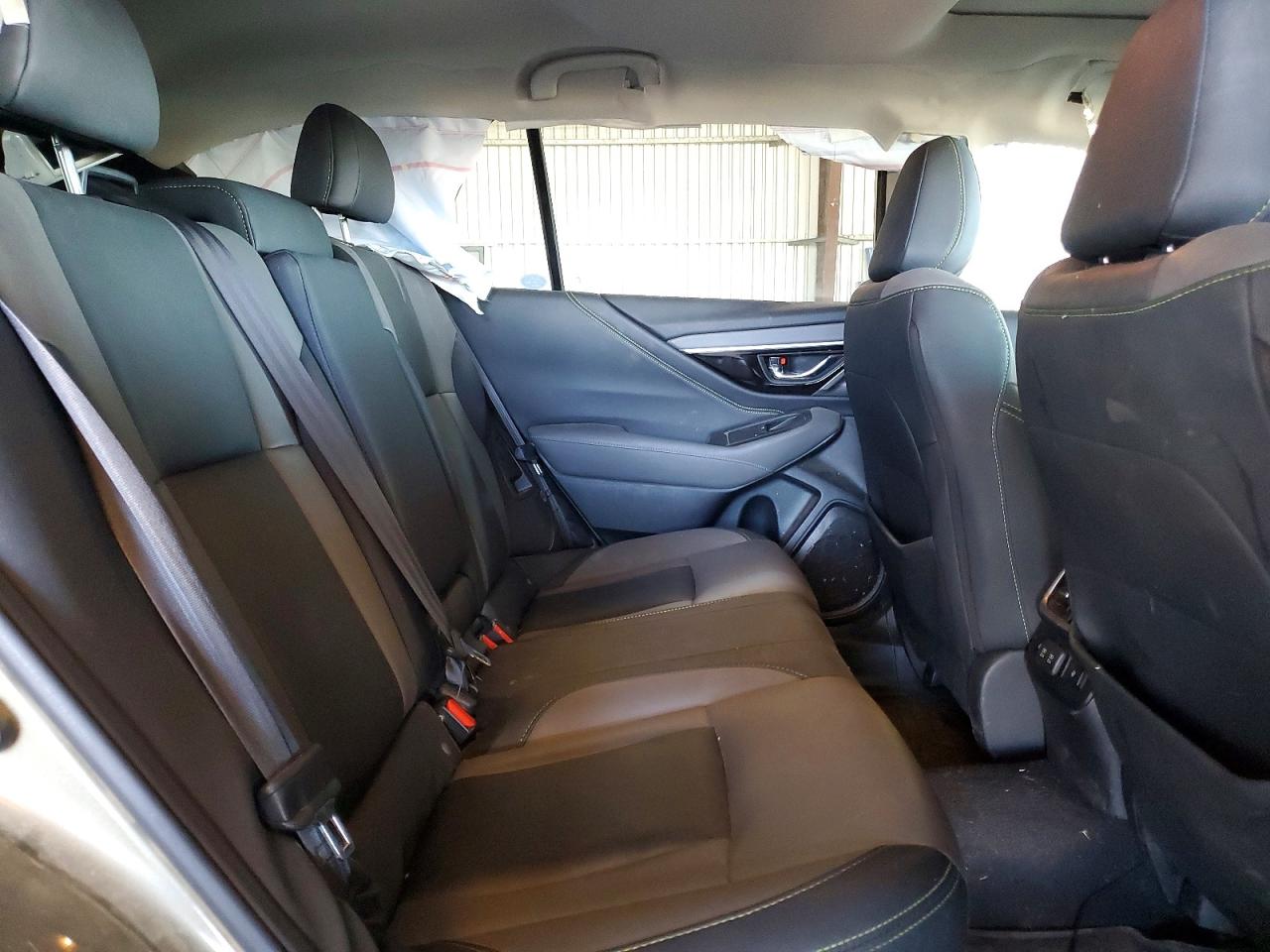 2022 SUBARU OUTBACK