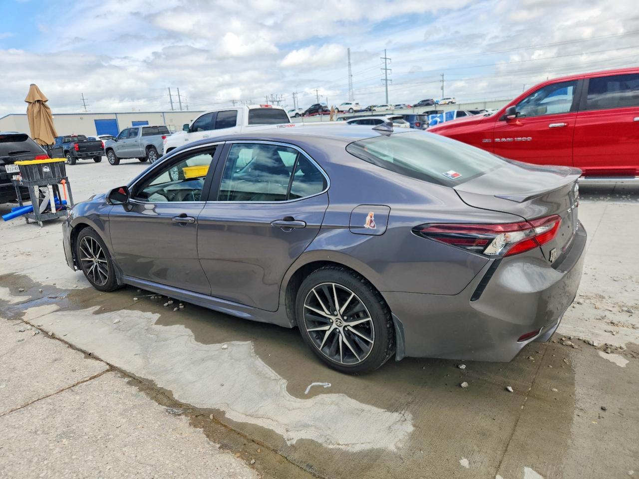 2022 TOYOTA CAMRY