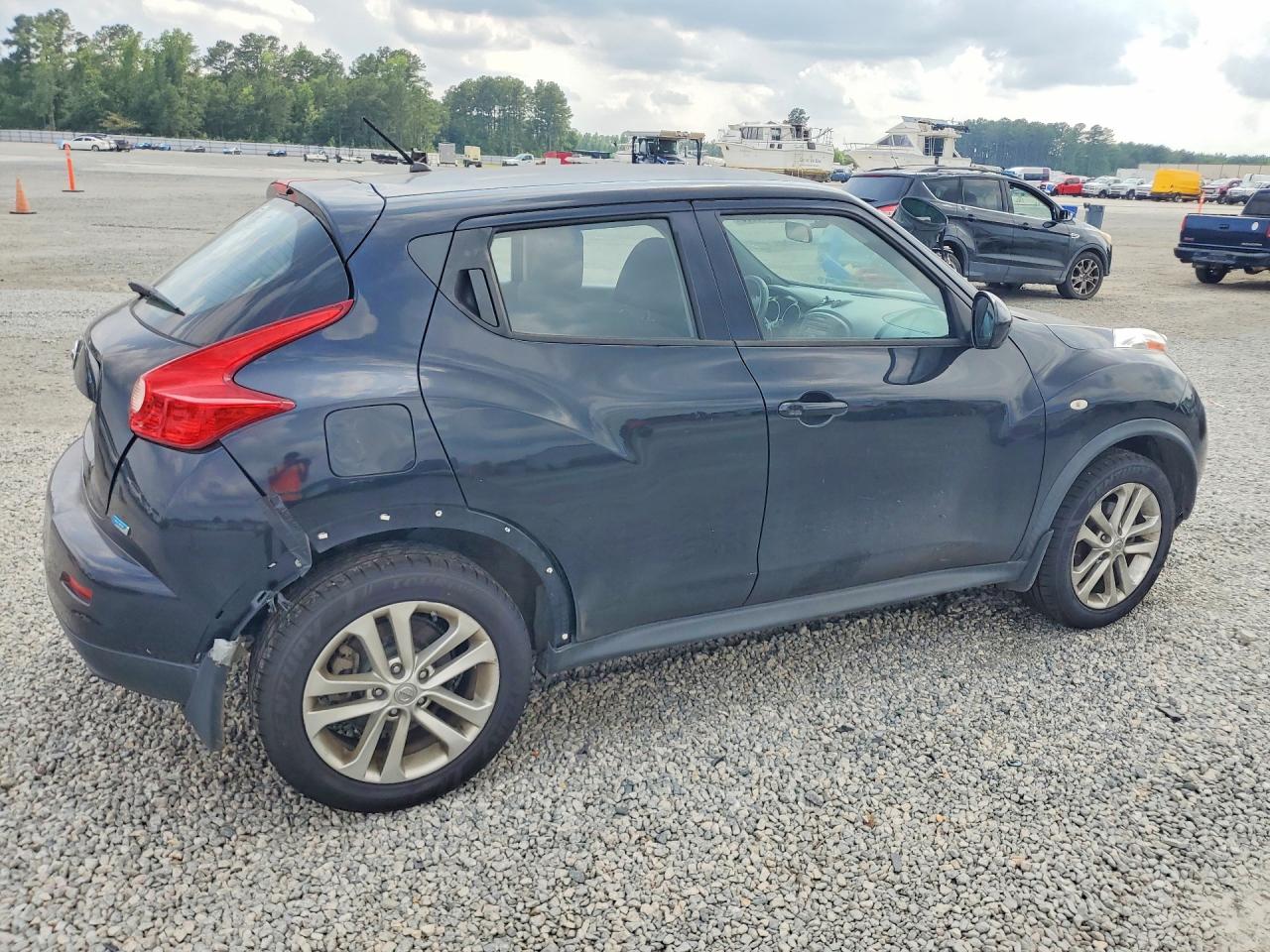 2014 NISSAN JUKE