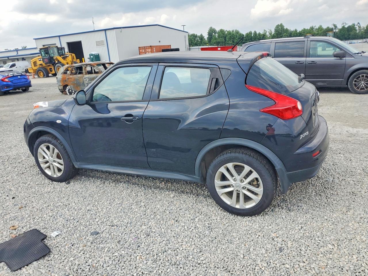 2014 NISSAN JUKE