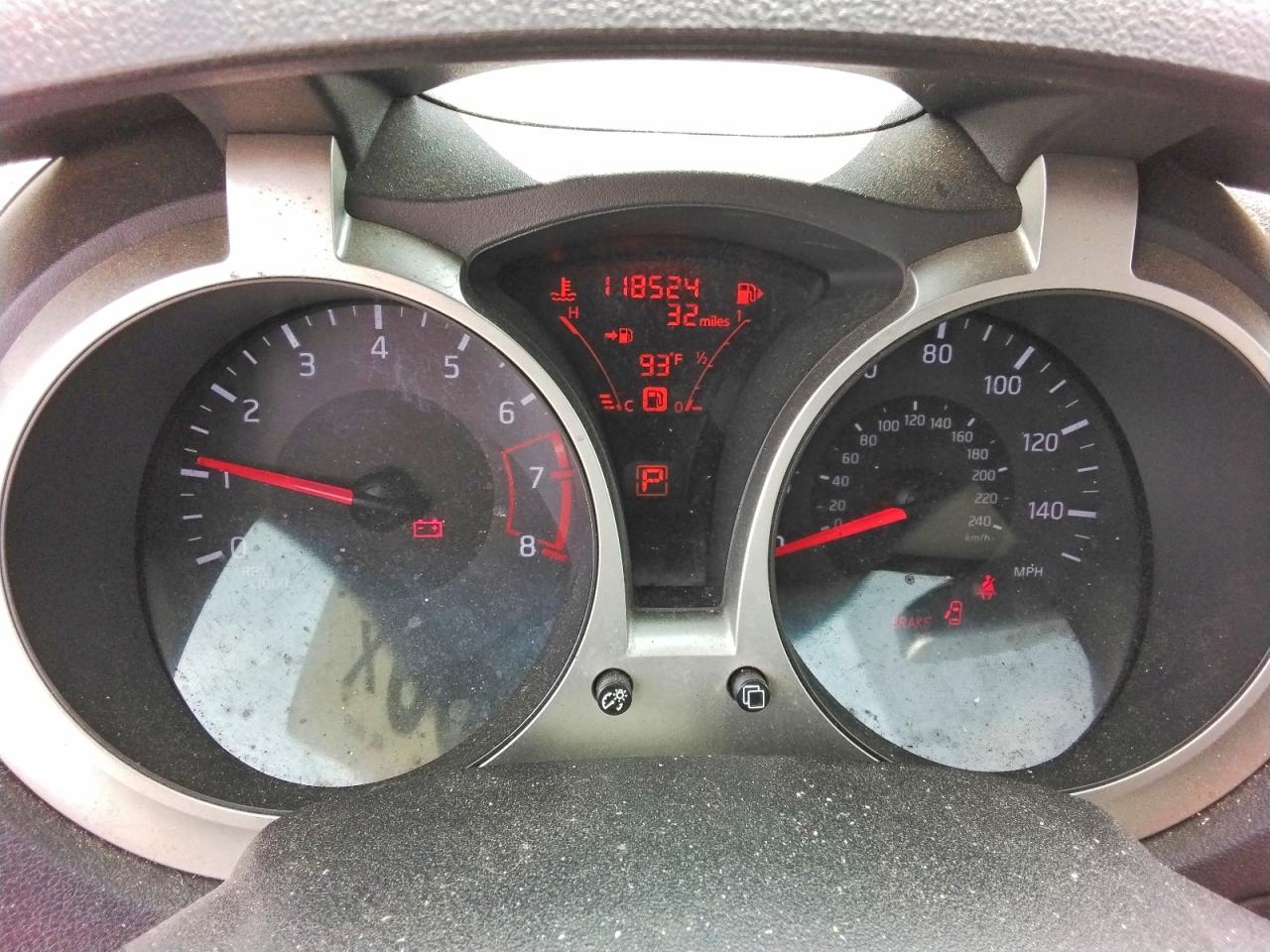 2014 NISSAN JUKE