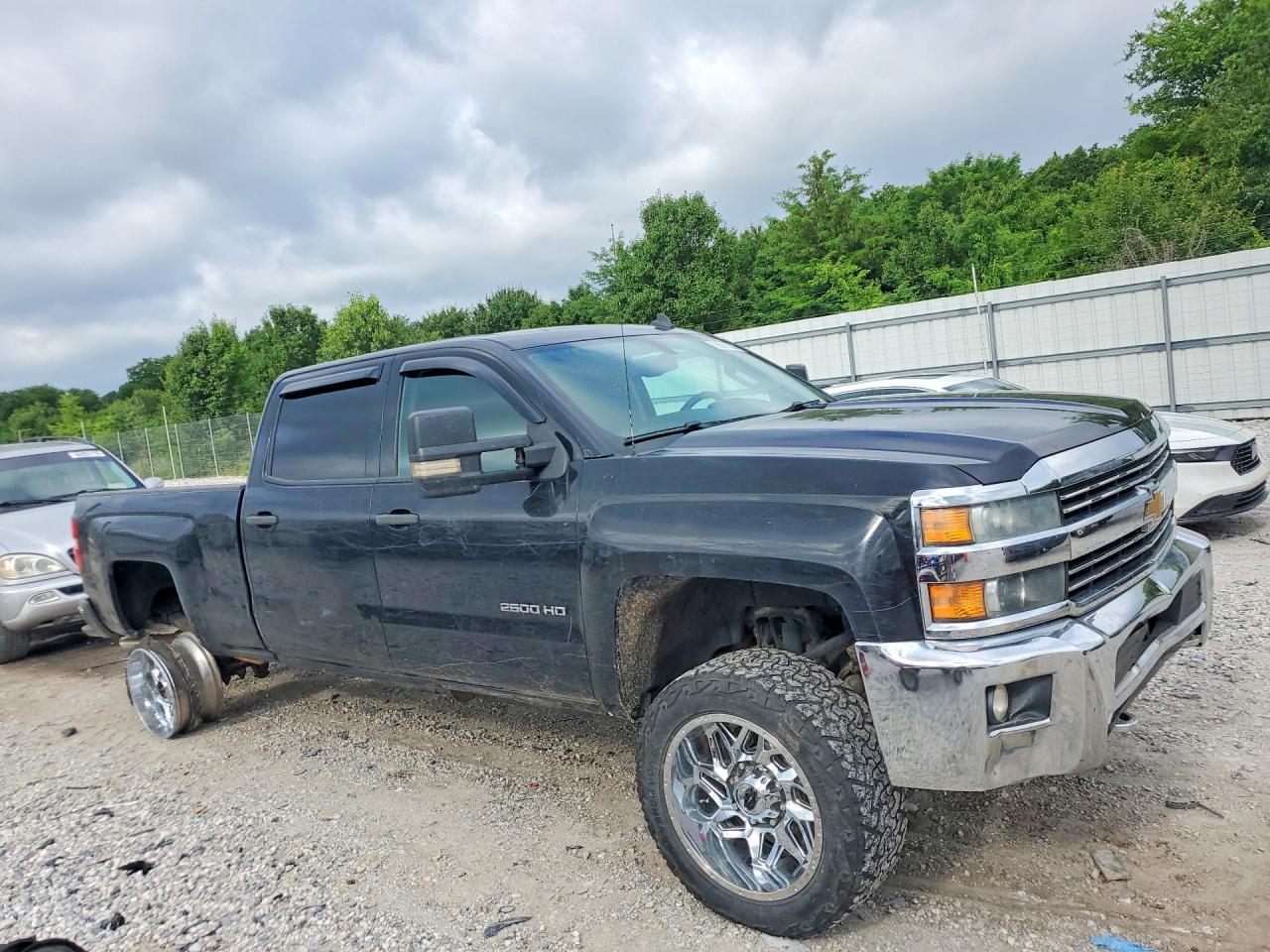 2015 CHEVROLET SILVERADO