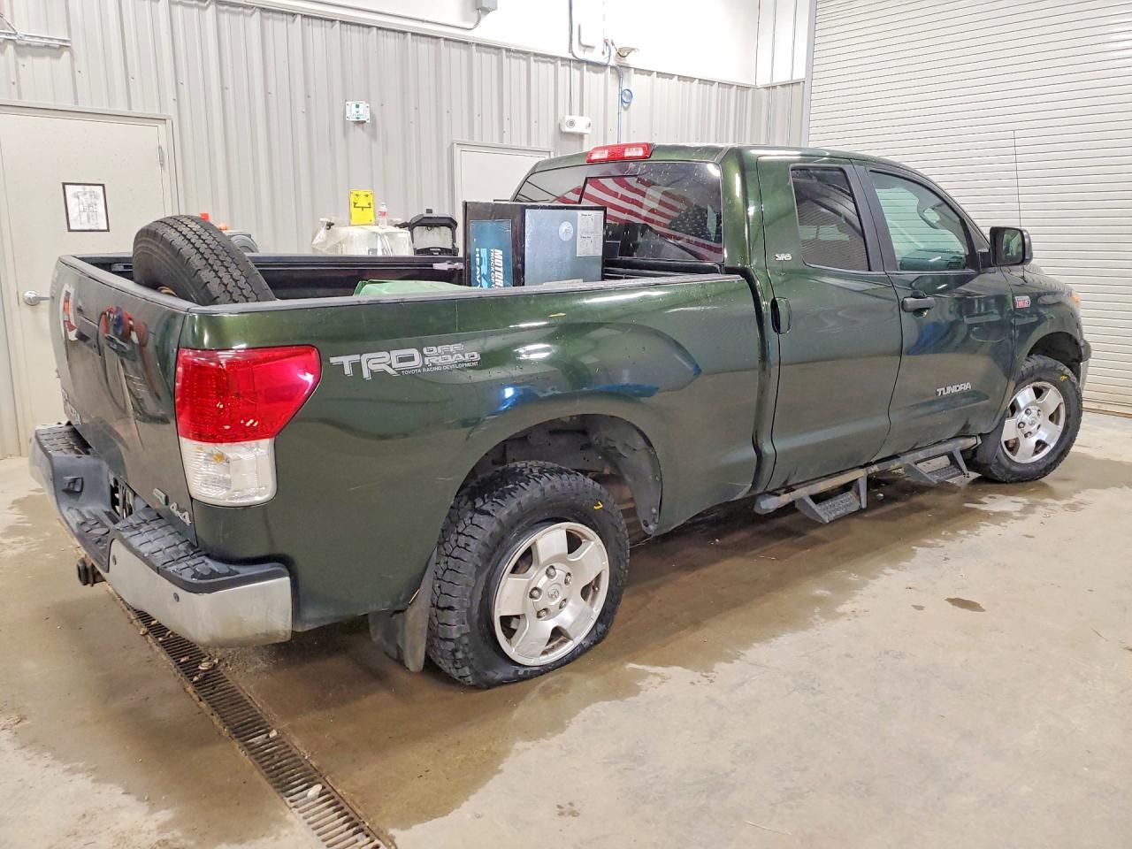 2010 TOYOTA TUNDRA