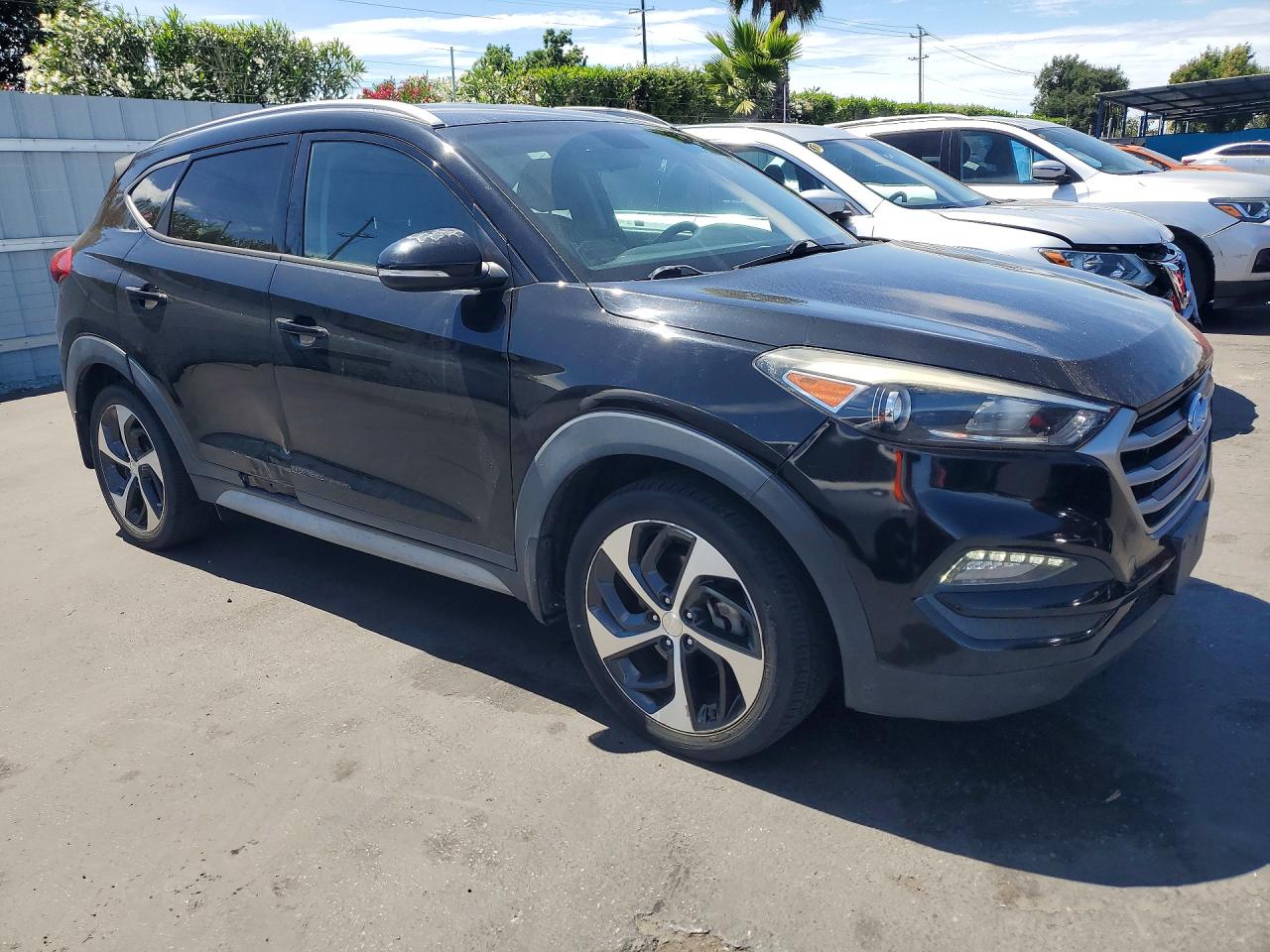 2017 HYUNDAI TUCSON