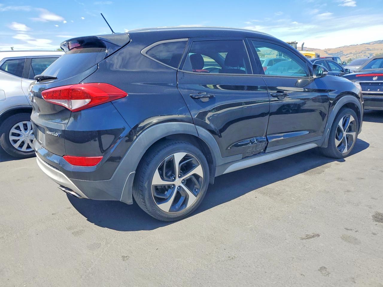 2017 HYUNDAI TUCSON