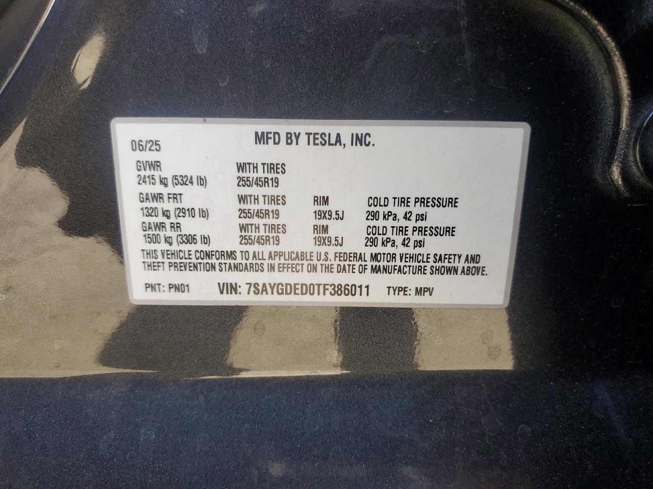 2026 TESLA MODEL Y