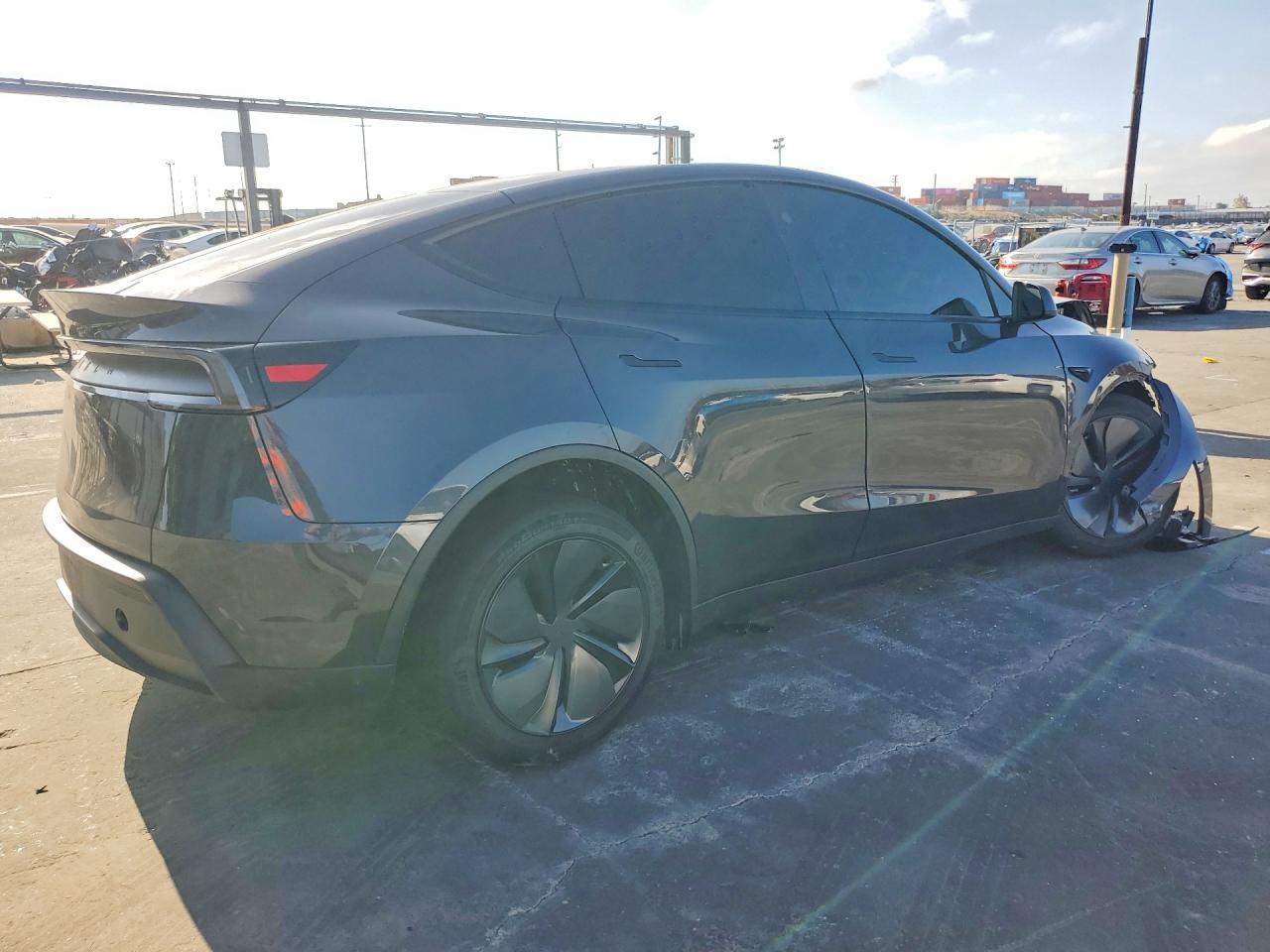 2026 TESLA MODEL Y