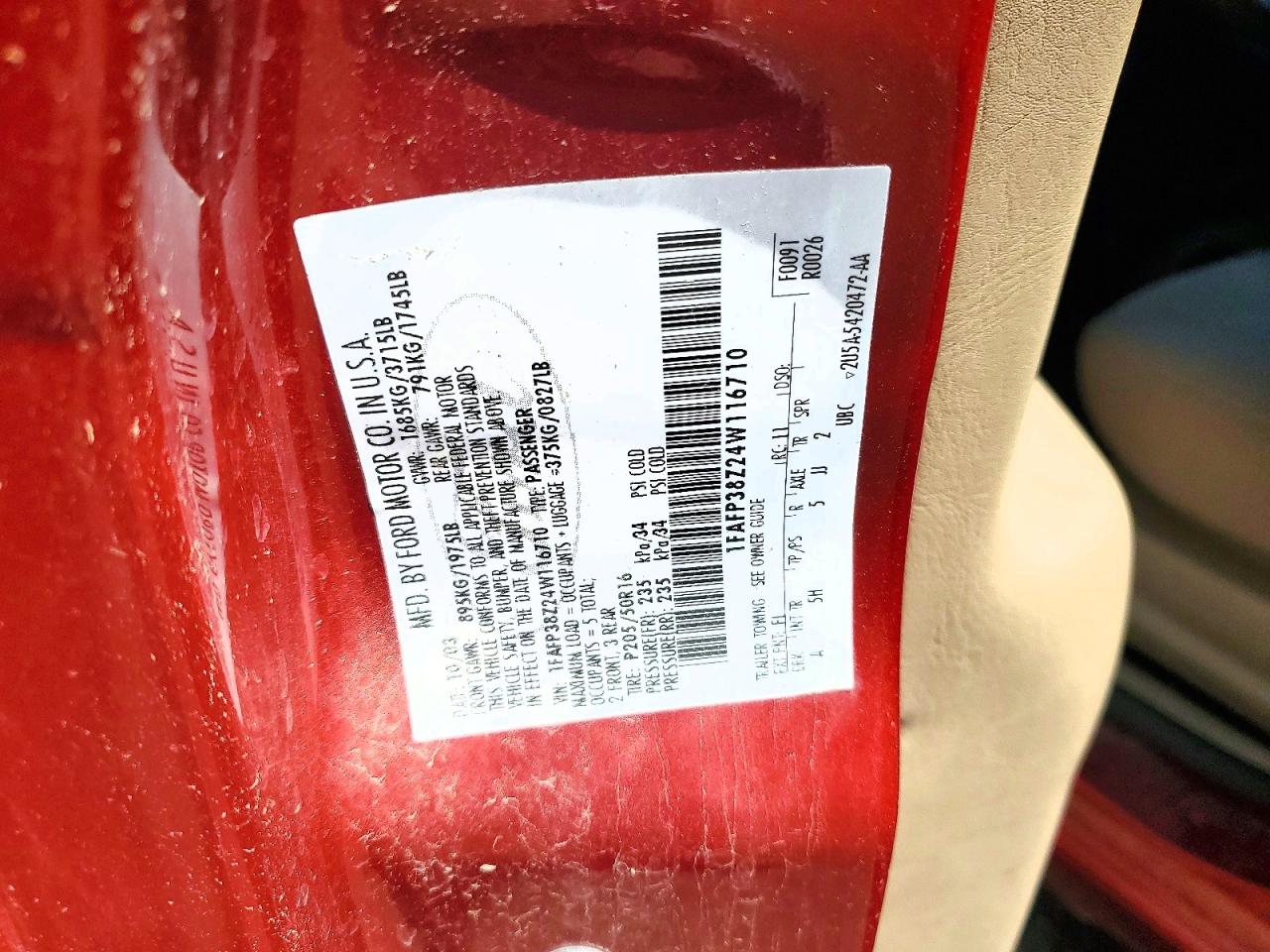 2004 FORD FOCUS