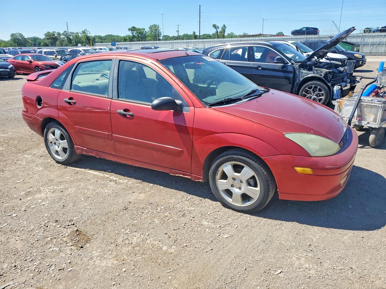 2004 FORD FOCUS