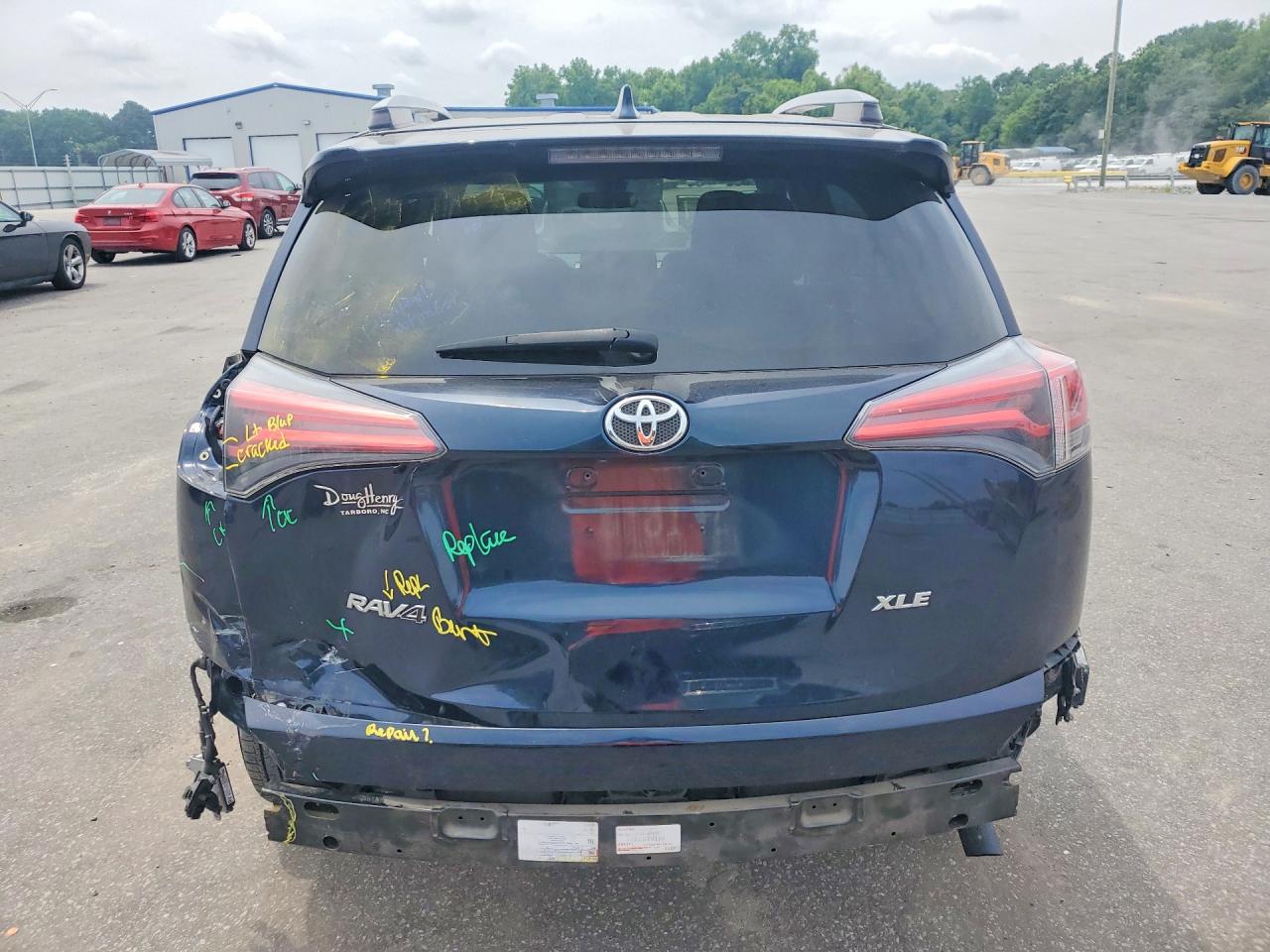 2018 TOYOTA RAV4