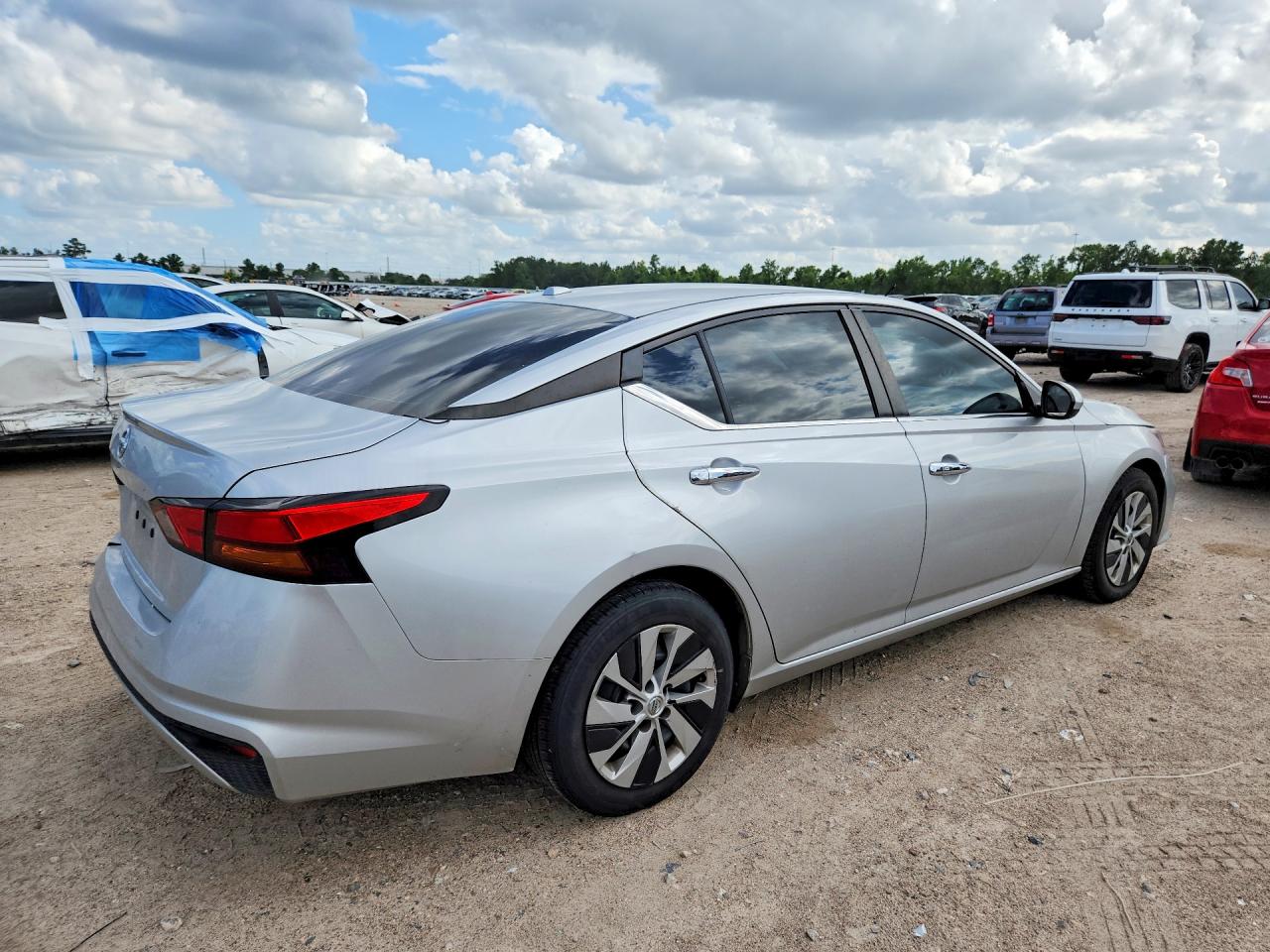 2020 NISSAN ALTIMA