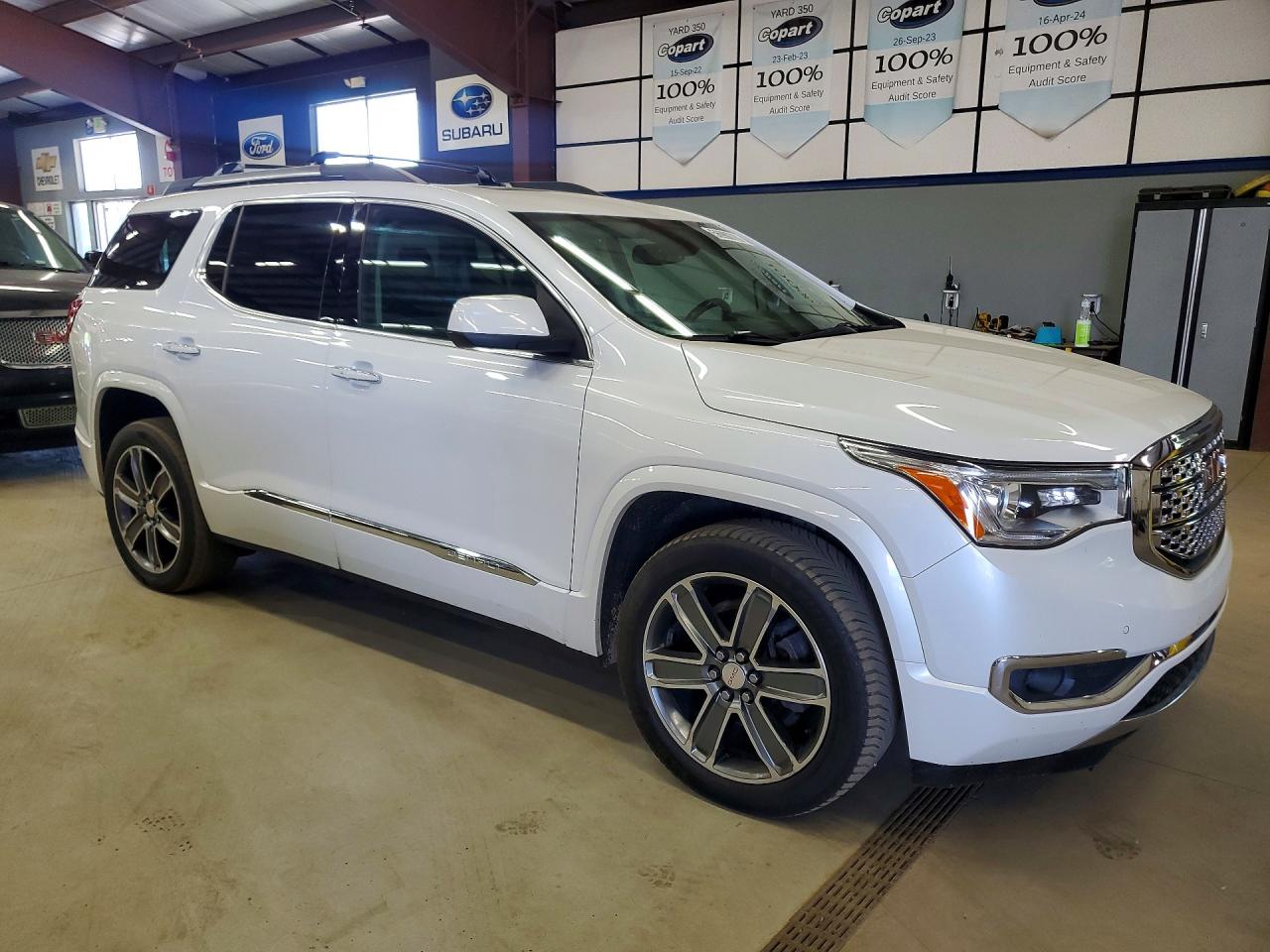 2017 GMC ACADIA DEN