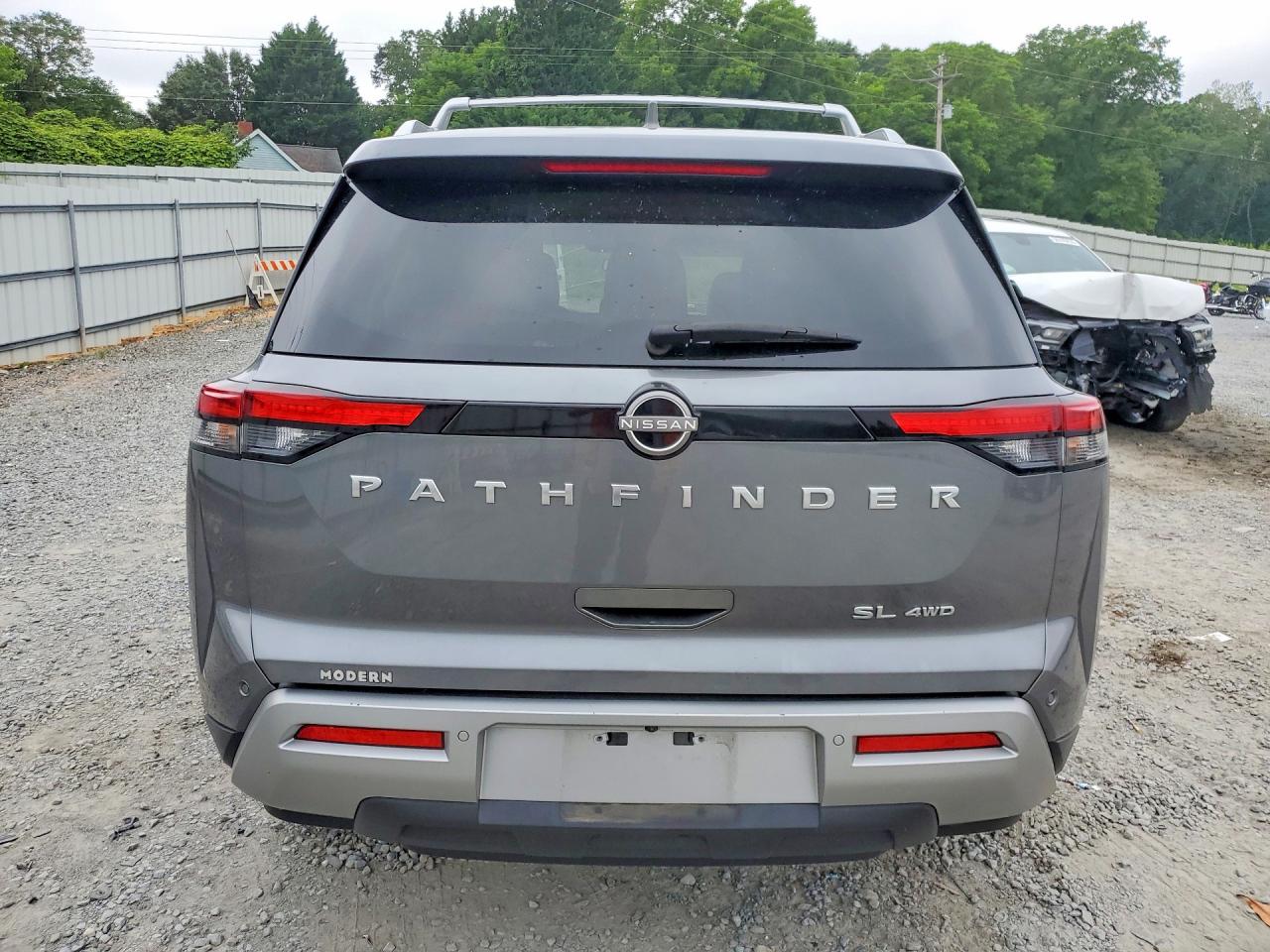 2022 NISSAN PATHFINDER