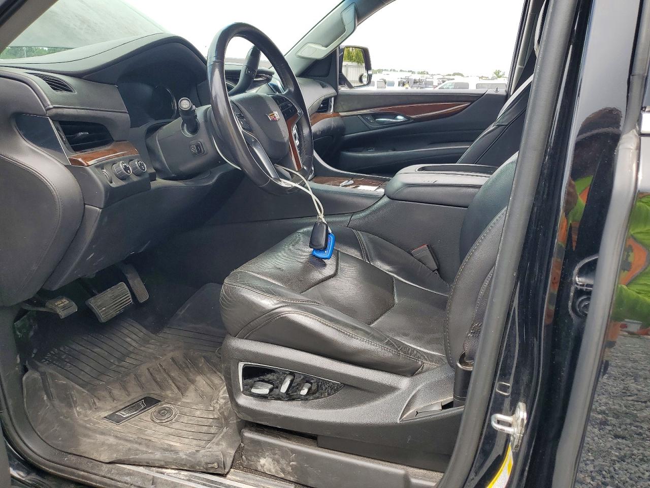2018 CADILLAC ESCALADE