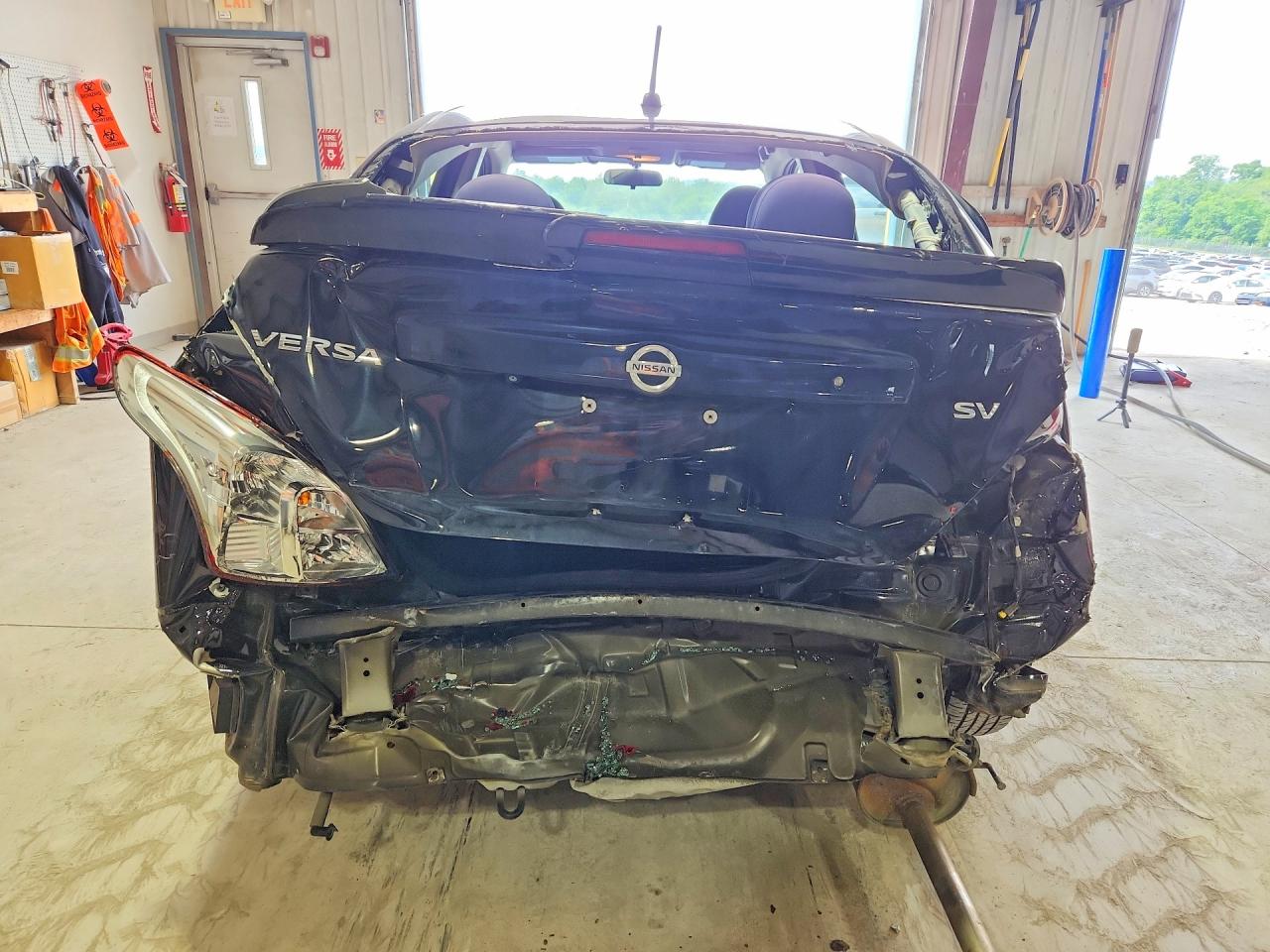 2019 NISSAN VERSA