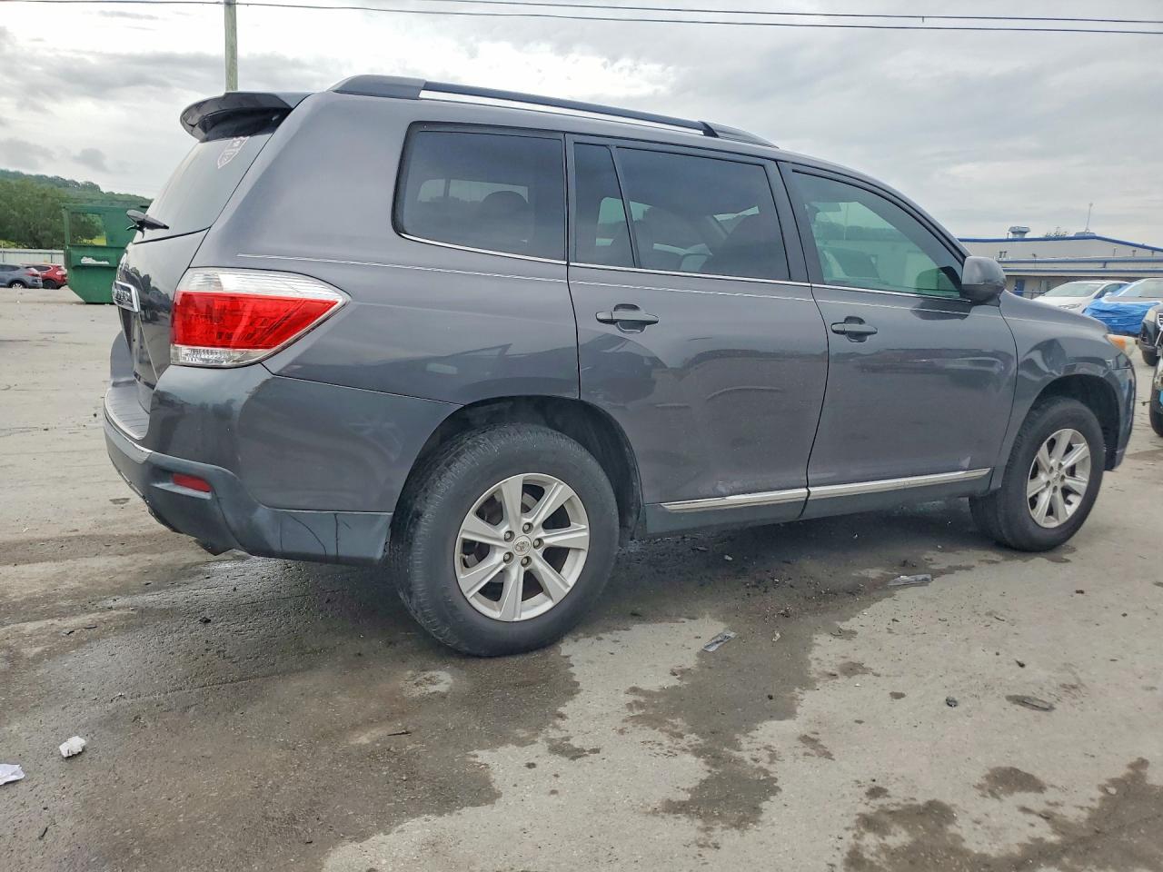 2011 TOYOTA HIGHLANDER