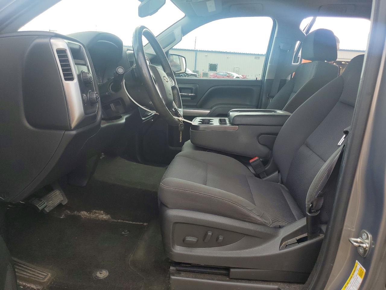 2017 CHEVROLET SILVERADO