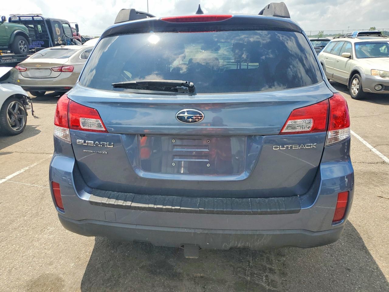 2013 SUBARU OUTBACK