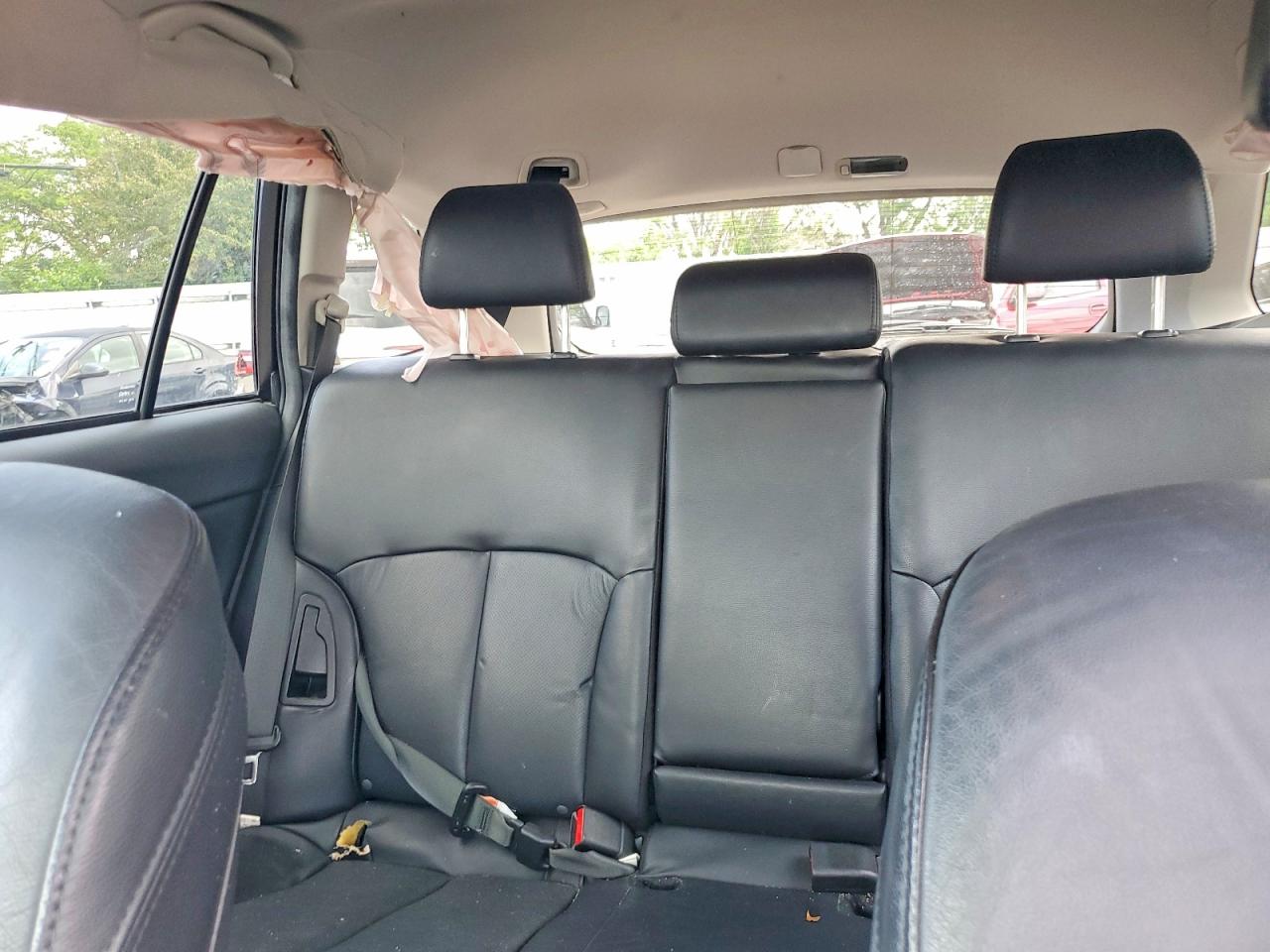 2013 SUBARU OUTBACK