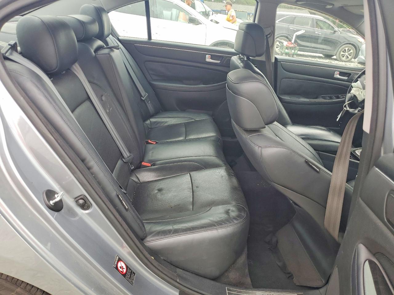 2014 HYUNDAI GENESIS
