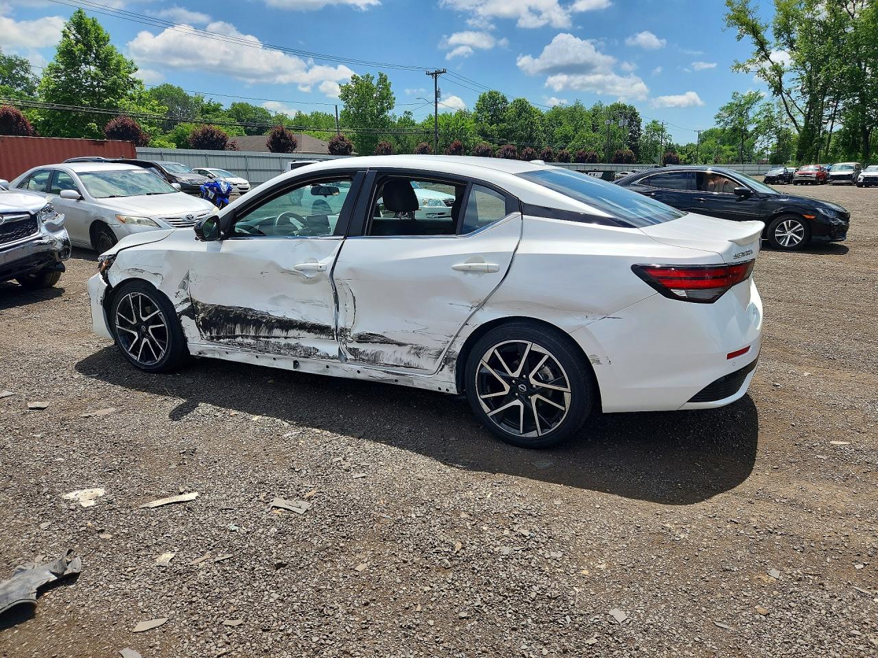 2024 NISSAN SENTRA