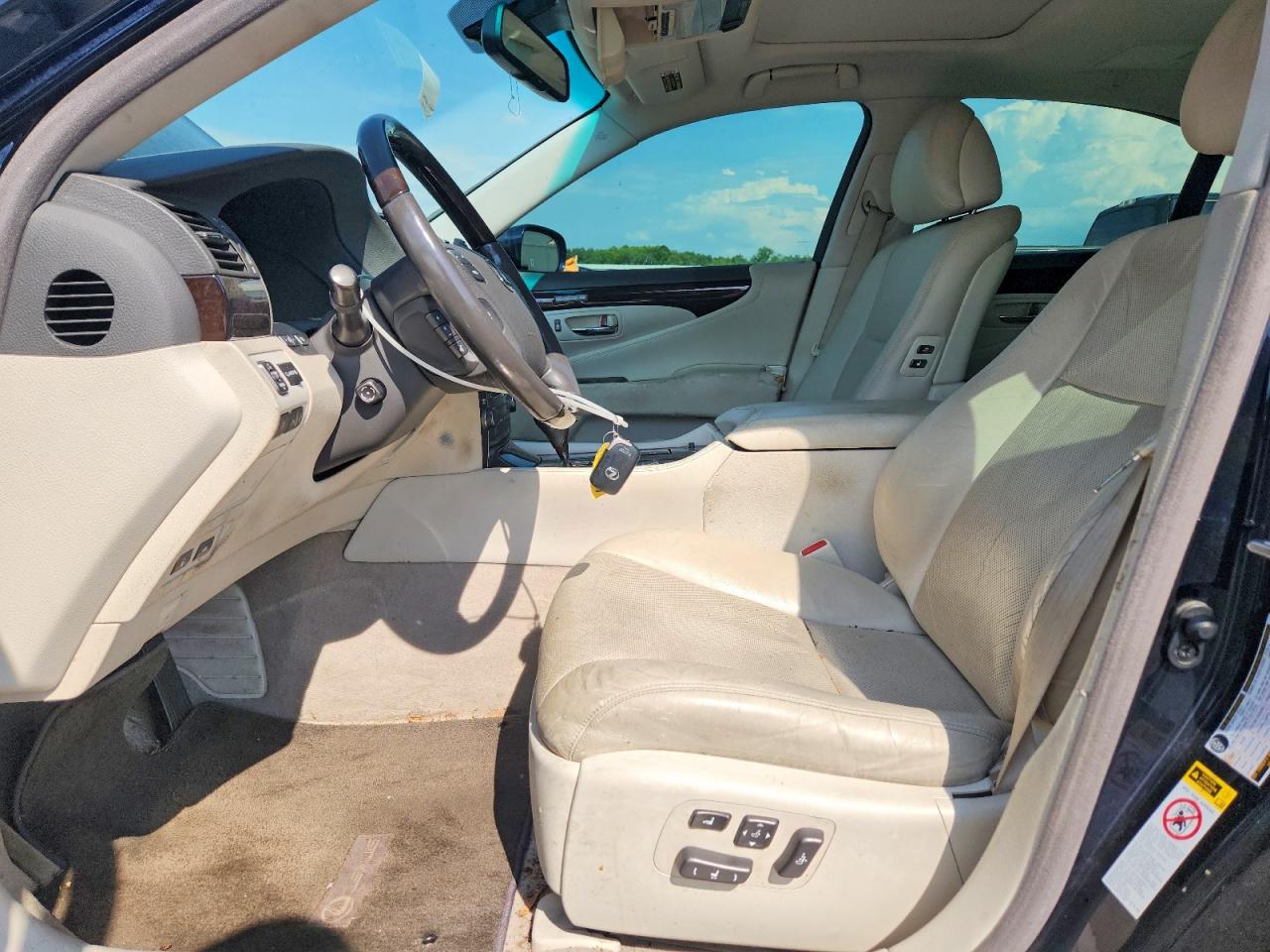 2009 LEXUS LS460
