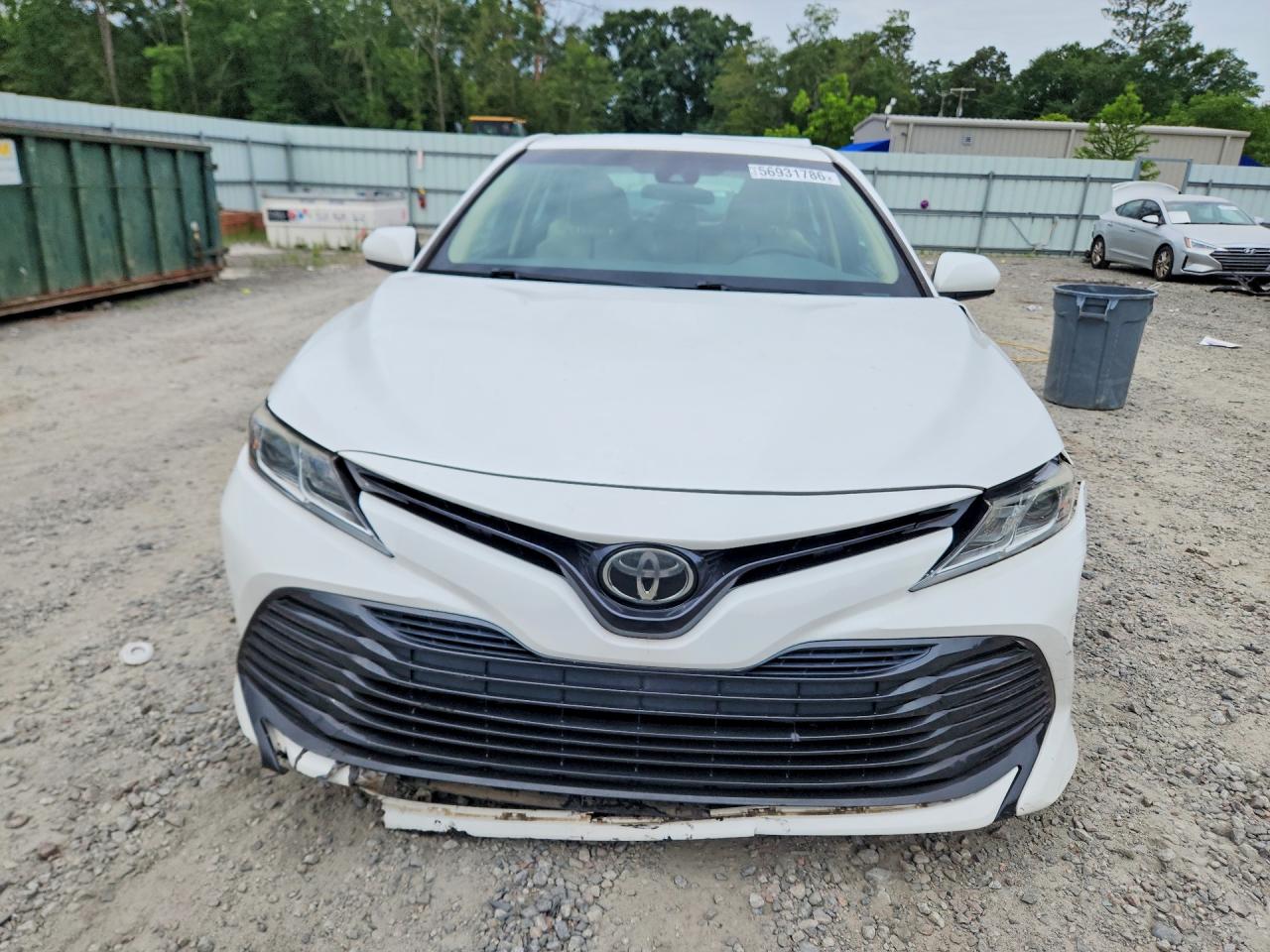 2018 TOYOTA CAMRY