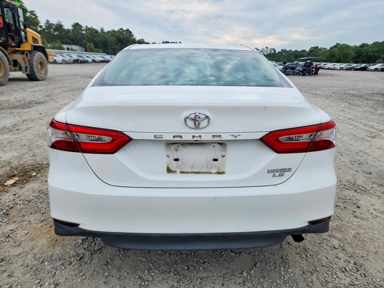 2018 TOYOTA CAMRY