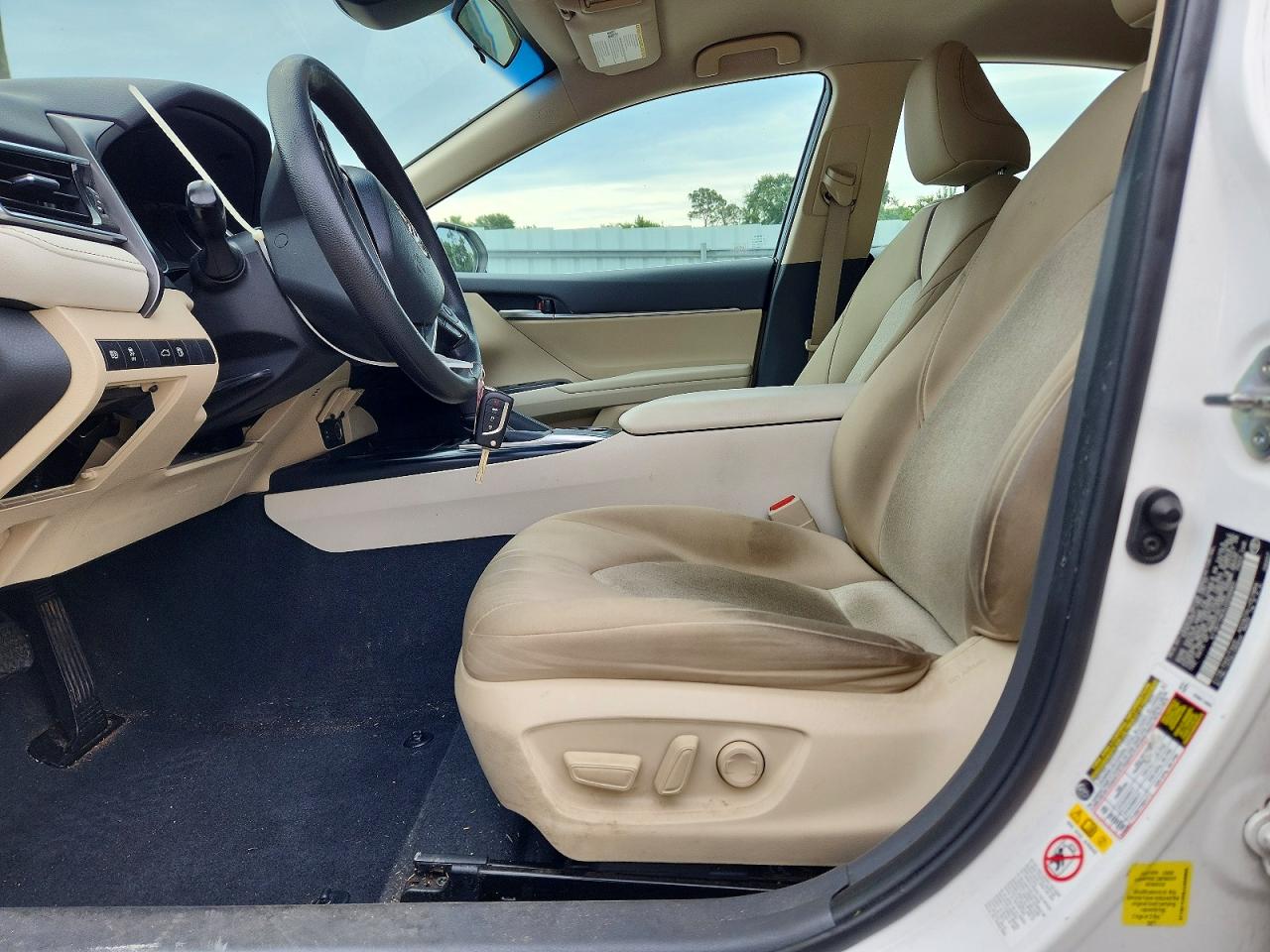 2018 TOYOTA CAMRY