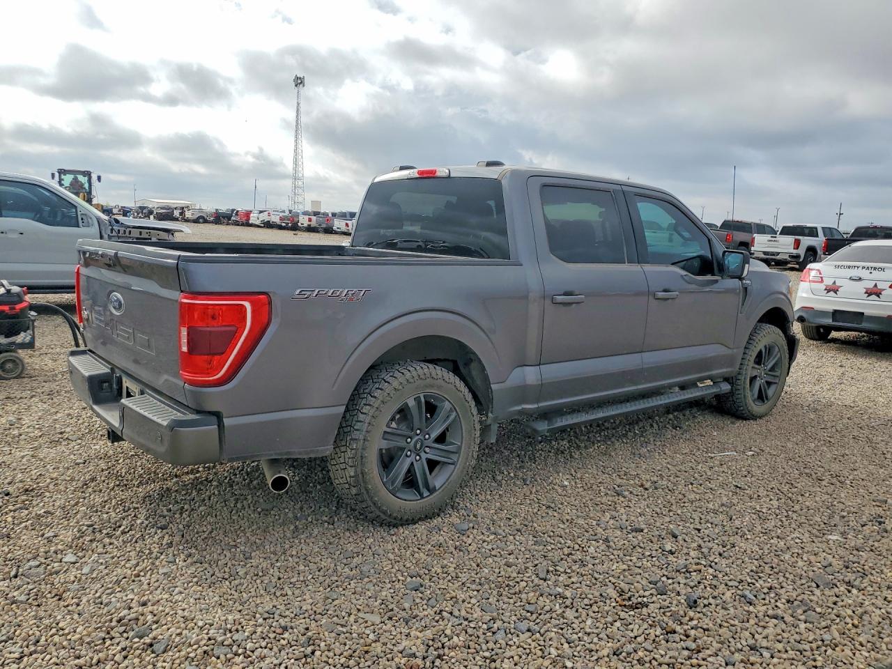 2023 FORD F150