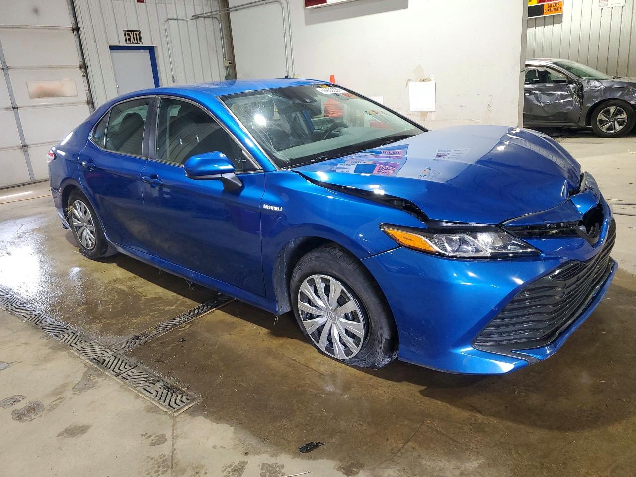 2020 TOYOTA CAMRY
