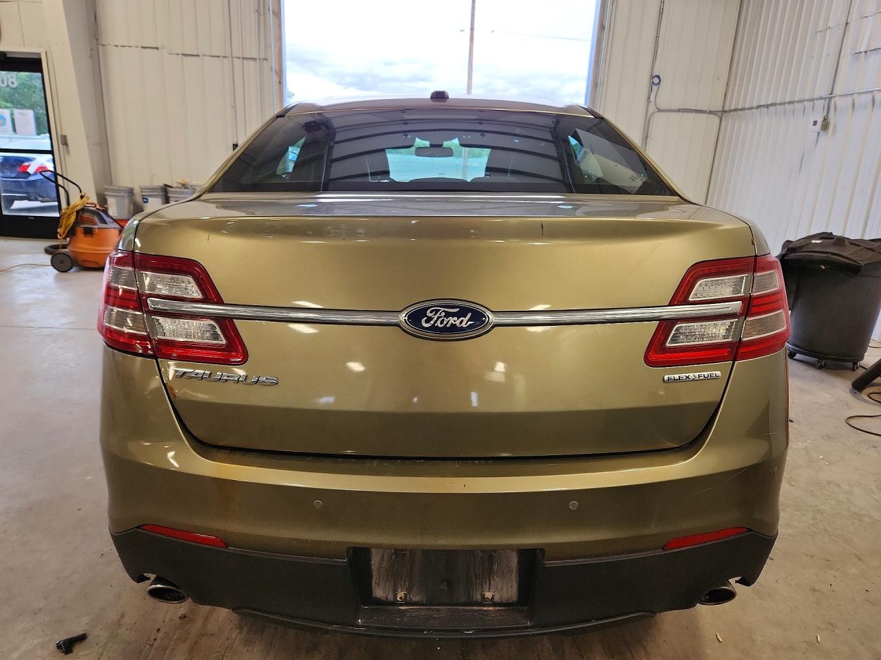 2013 FORD TAURUS