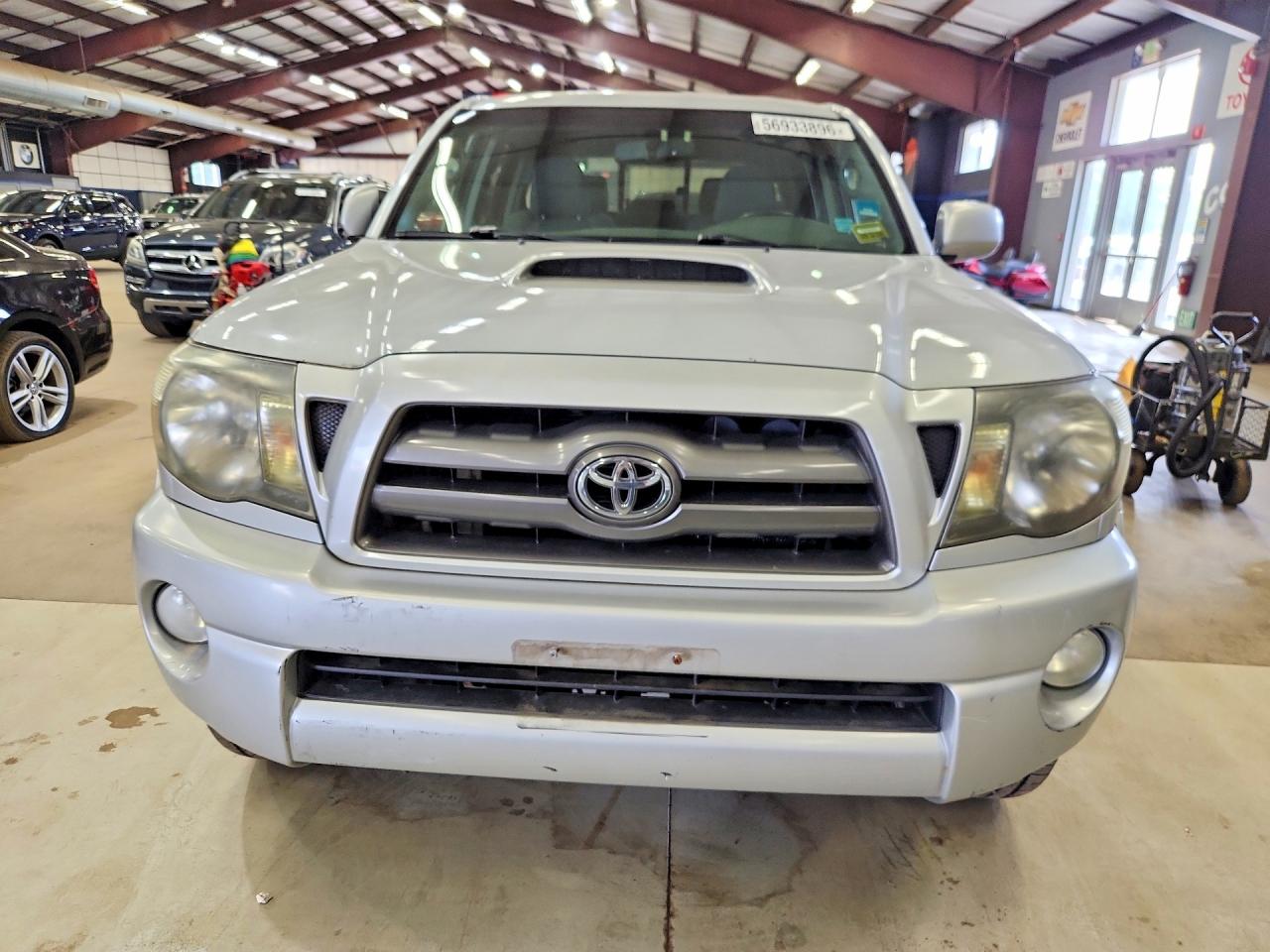 2009 TOYOTA TACOMA