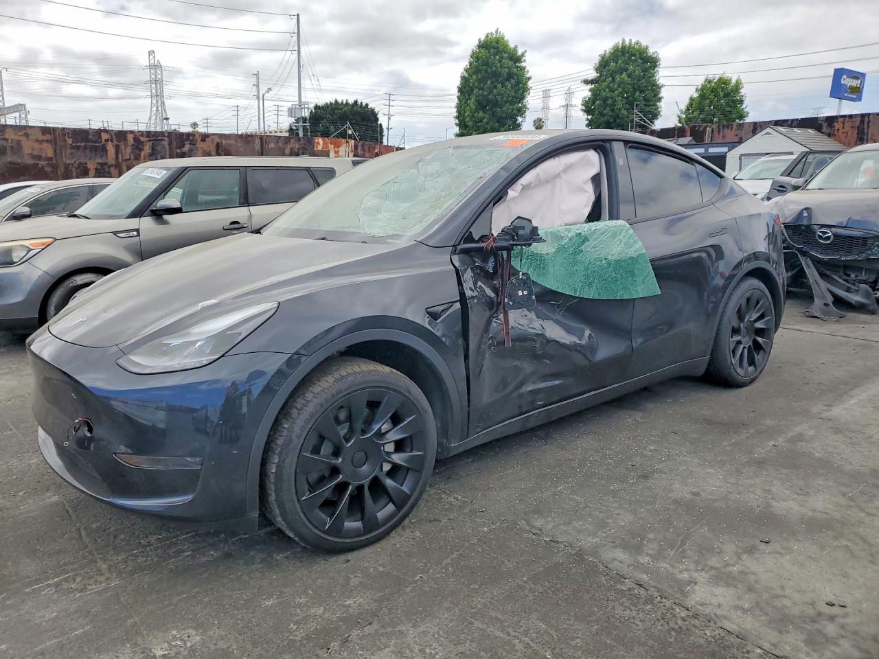 2024 TESLA MODEL Y