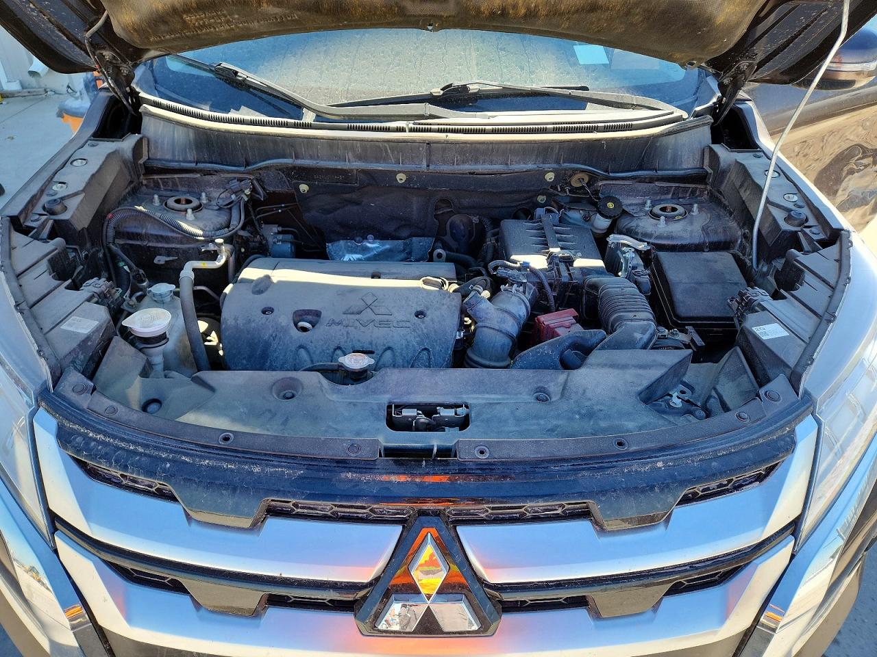 2020 MITSUBISHI OUTLANDER