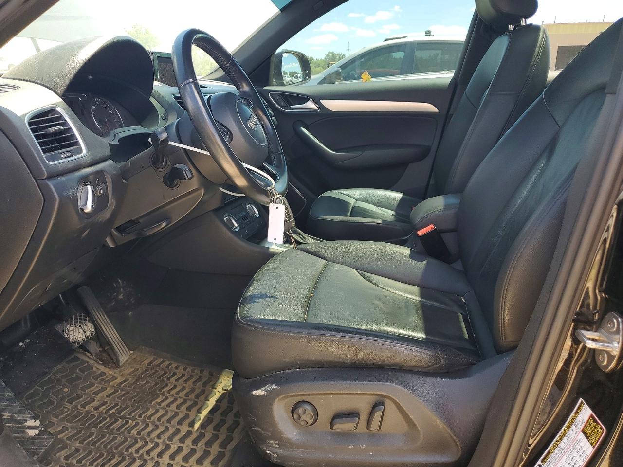 2015 AUDI Q3
